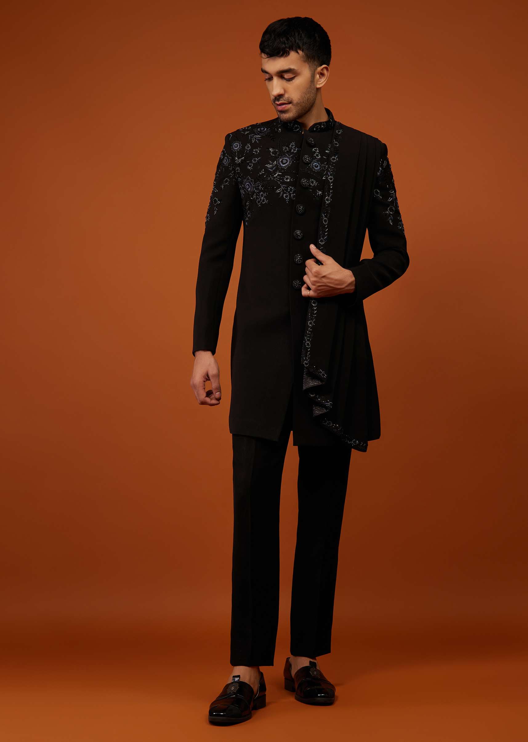 jet_black_indo-western_sherwani_set-sg130889_3_c3c23b5c-ec5c-4cfd-97ac-0a34a2d1c9b2.jpg