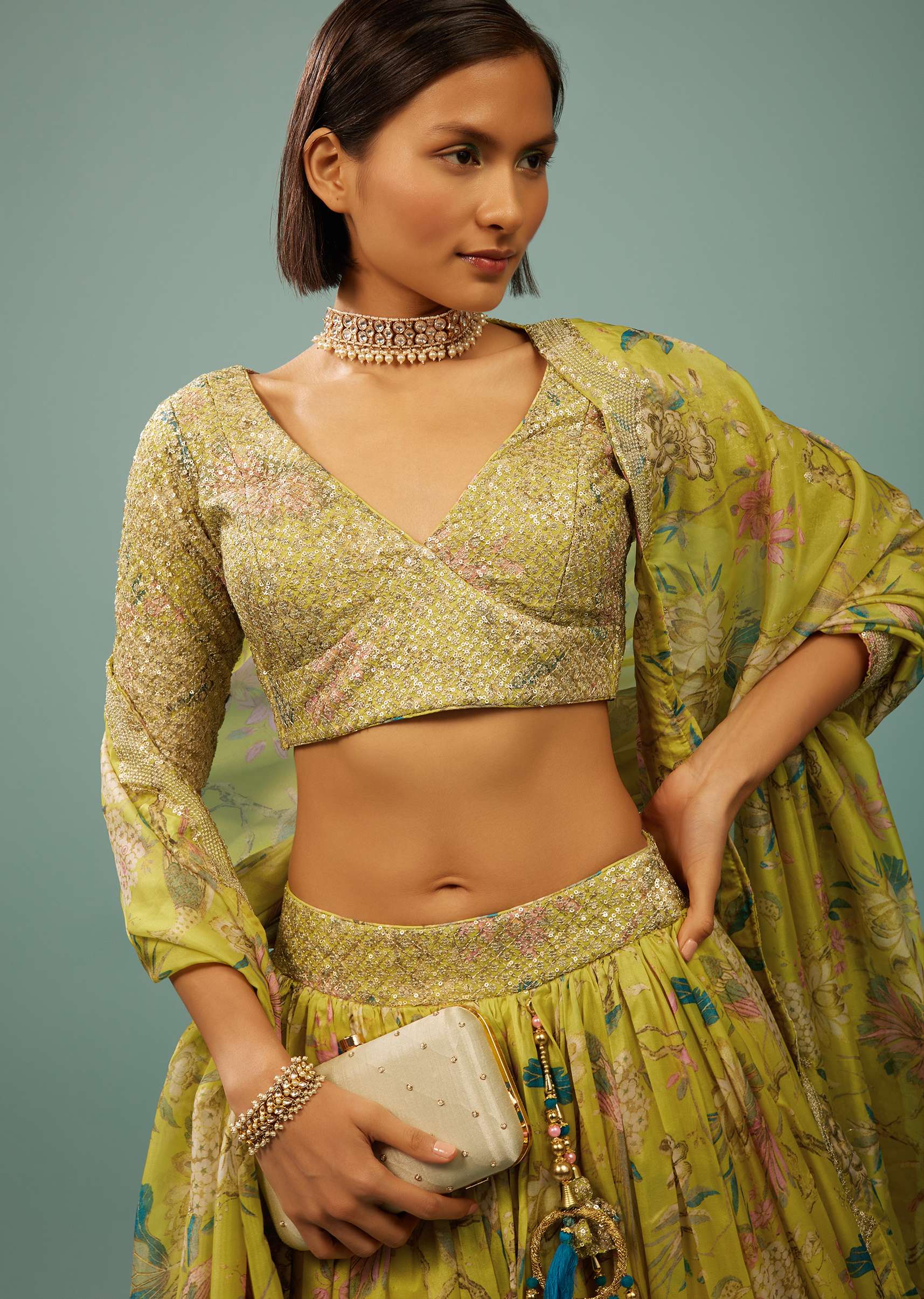 kalki_apple_green_lehenga_choli_set_in_organza-sg121502_6_f7959bb8-fdbc-482d-b44c-9d668dc49bf0.jpg