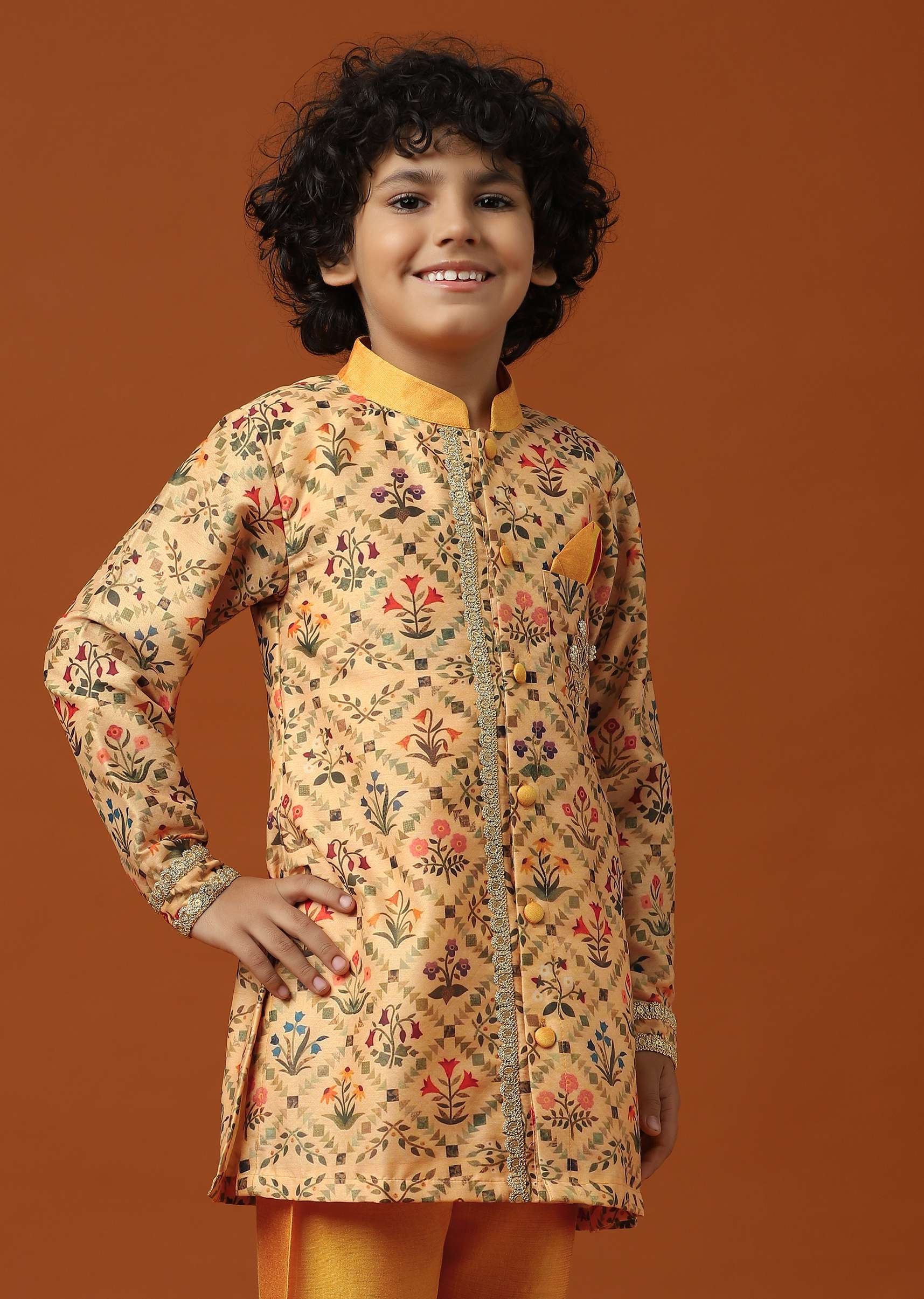 kalki_beige_orange_printed_kurta_pant_set-sg155003_4_b039c02d-b124-4a6d-b714-0e897345132a.jpg