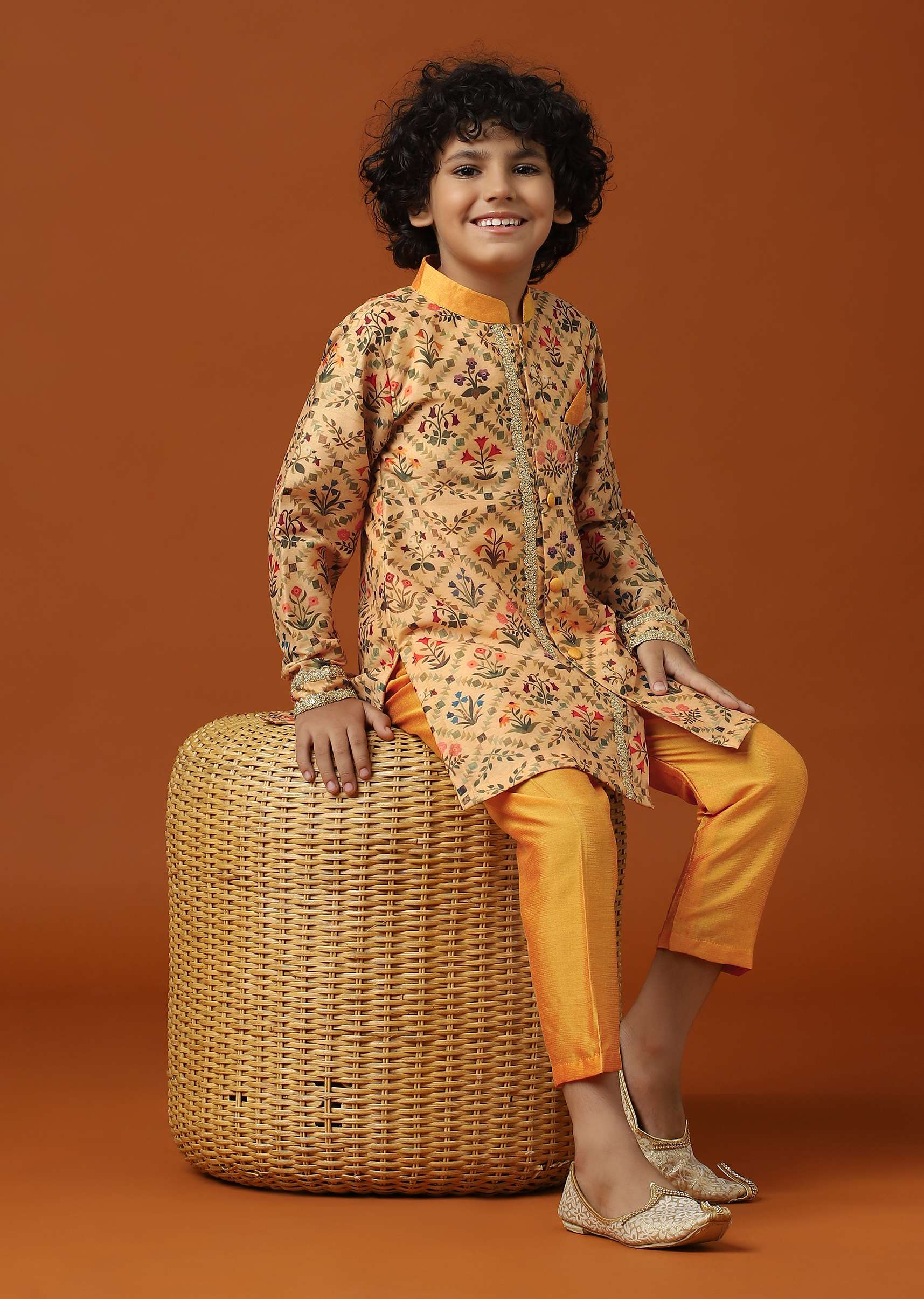 kalki_beige_orange_printed_kurta_pant_set-sg155003_6_69a5b488-c261-4f75-b962-f190e2c8c07d.jpg