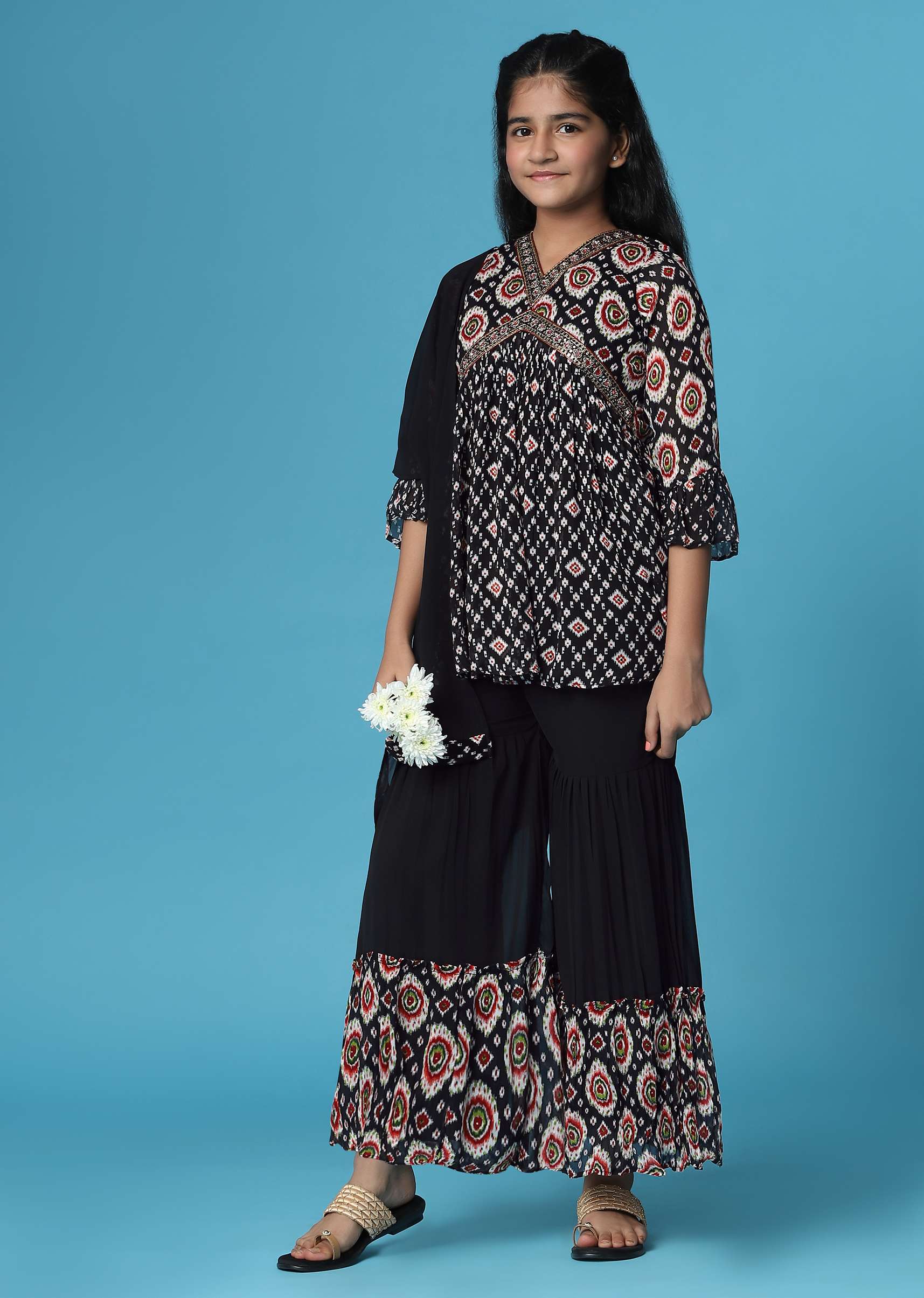 kalki_black_printed_kurti_and_palazzo-sg157594_6_776e0d2e-2951-434f-9c2a-3719a254bb1c.jpg