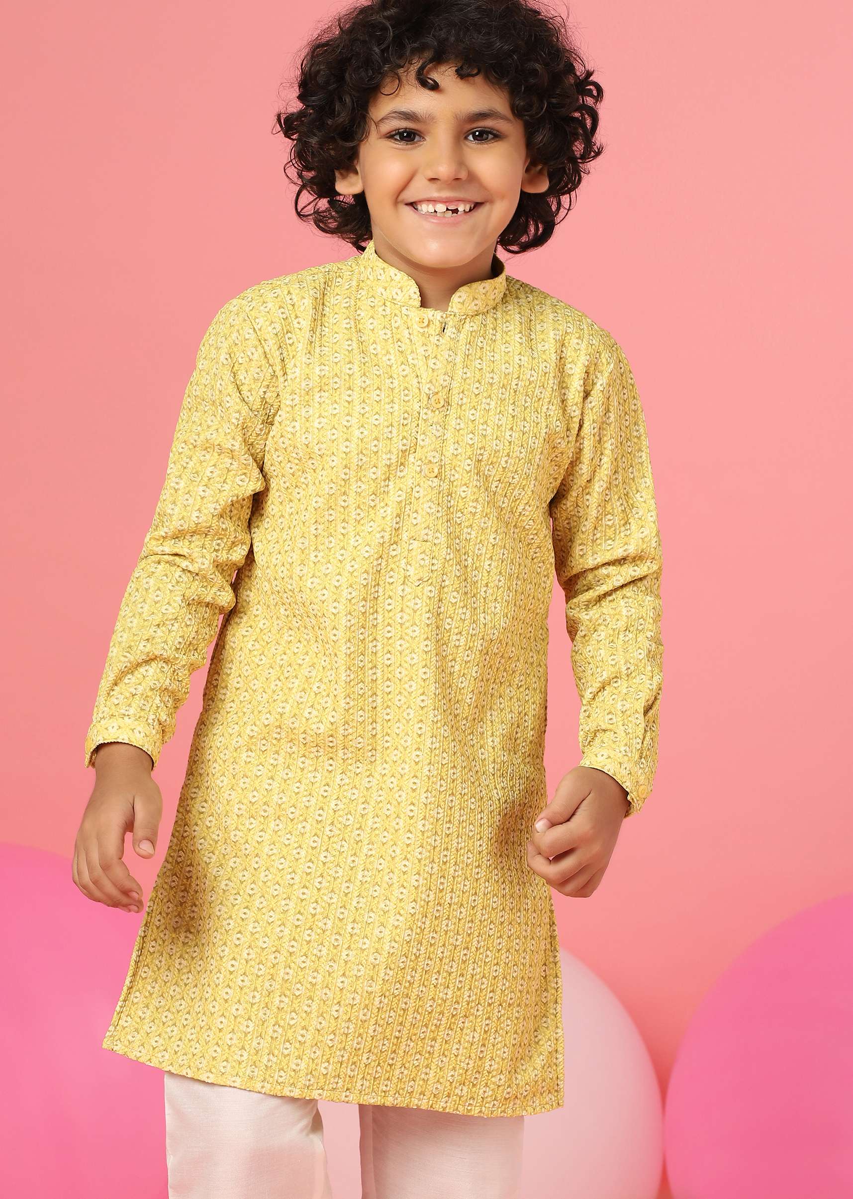 kalki_blazing_yellow_kurta_set_in_silk-sg137755_5_7b8889bc-785d-4bb8-bf06-69181d1ebd89.jpg