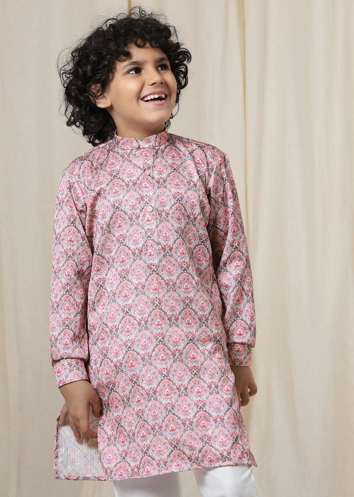 kalki_coral_cloud_pink_silk_kurta_set-sg138091_5_05c73d51-47fb-40cc-868d-5bf04475d8f4.jpg