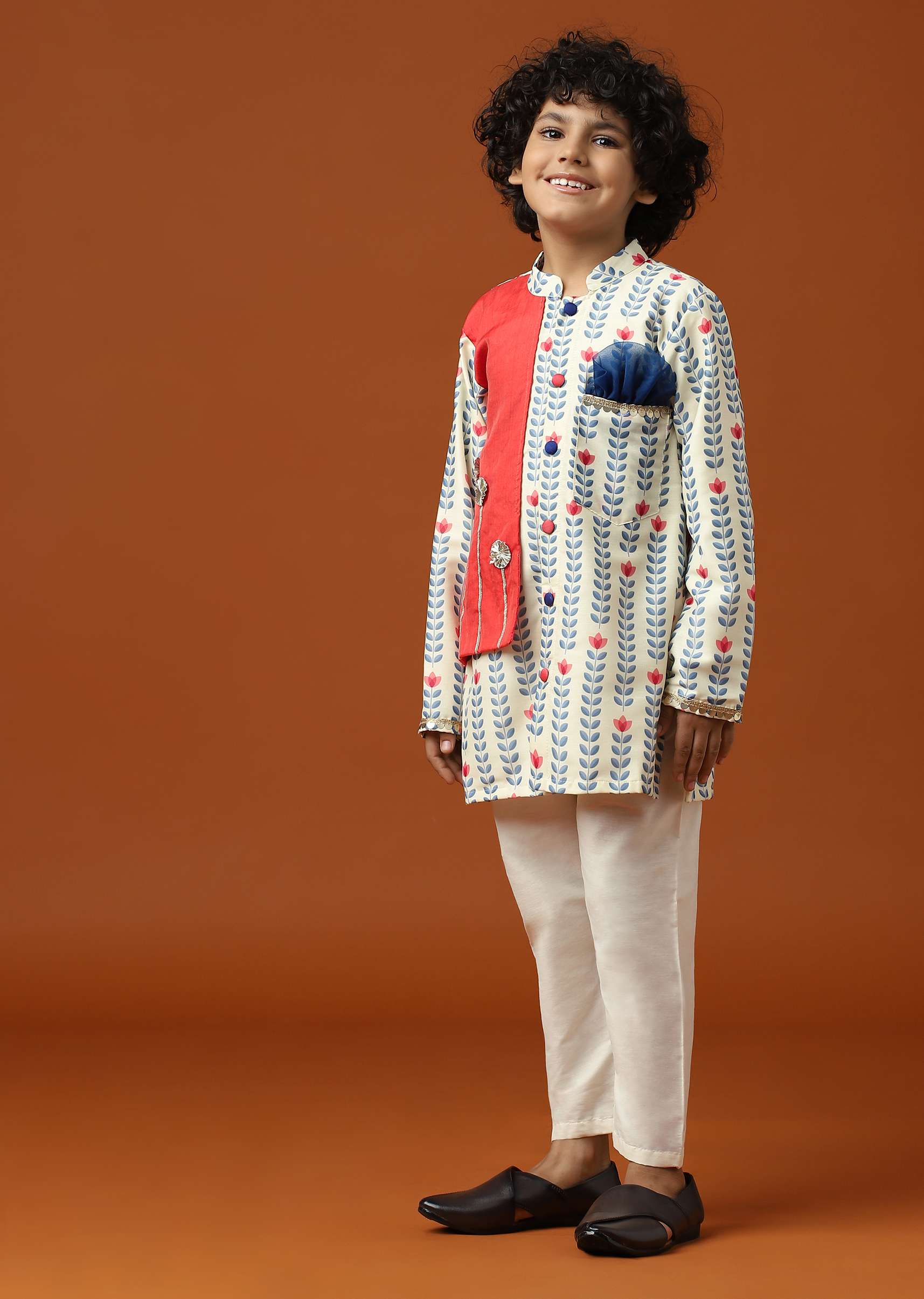 kalki_coral_white_printed_kurta_set-sg154959_4_2a3447f5-8578-4b78-bf43-dbcd1e2189fa.jpg