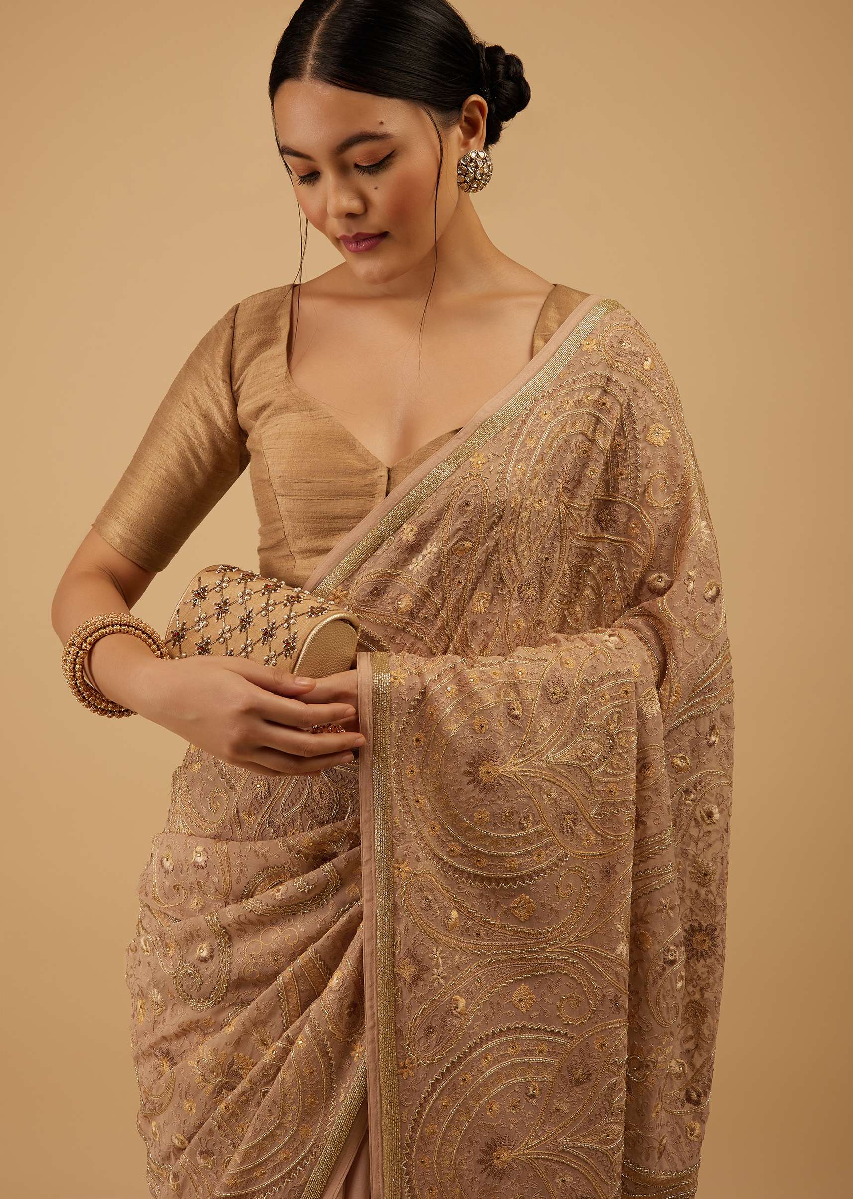 kalki_festive_frappe_beige_saree-sg106286_9.jpg