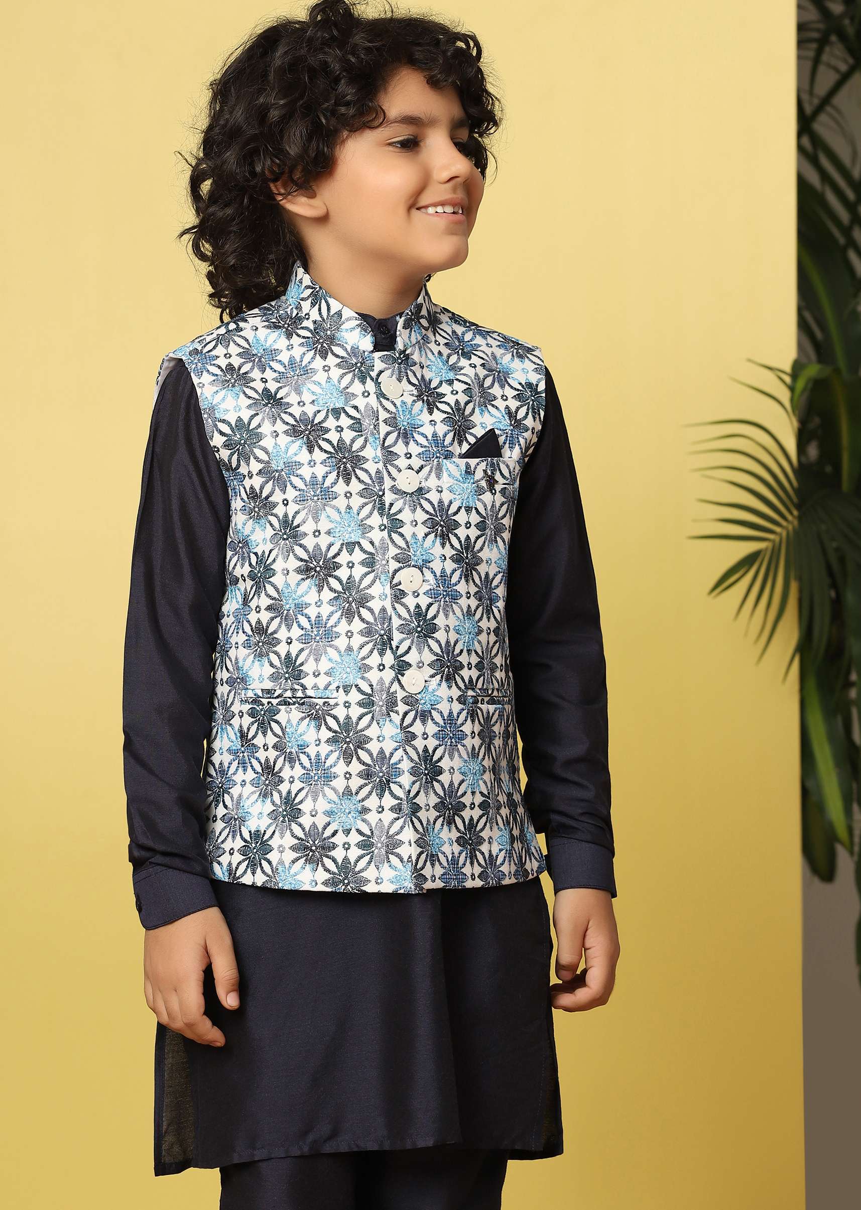 kalki_navy_blue_bandi_jacket_and_kurta_set_in_silk-sg137889_1_47e9f4af-becd-4291-be6a-d5aa0a441b11.jpg