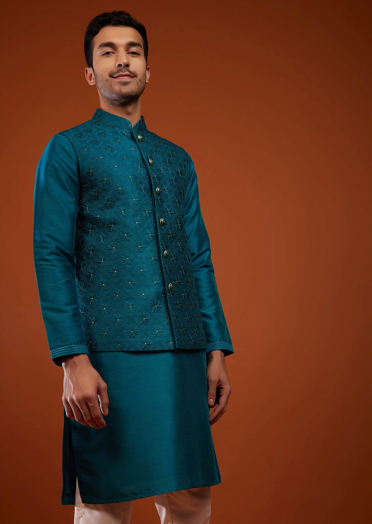 kalki_ocean_depths_blue_bandi_jacket_set-sg119886_6_149704a8-0d88-441d-abcf-7034d1af013e.jpg