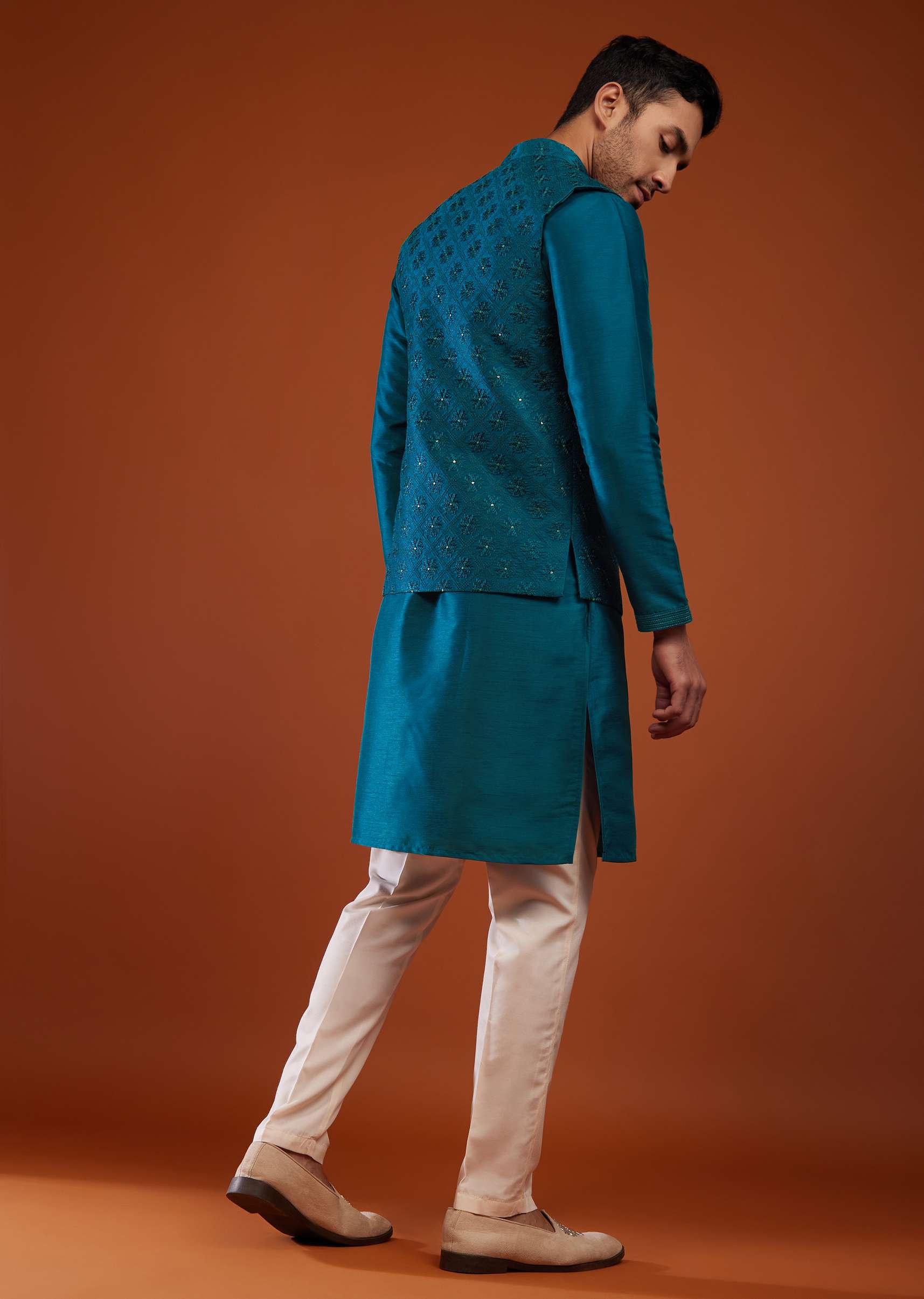 kalki_ocean_depths_blue_bandi_jacket_set-sg119886_7_cda9c6f4-a03c-4fe8-807c-ade2c72cb198.jpg