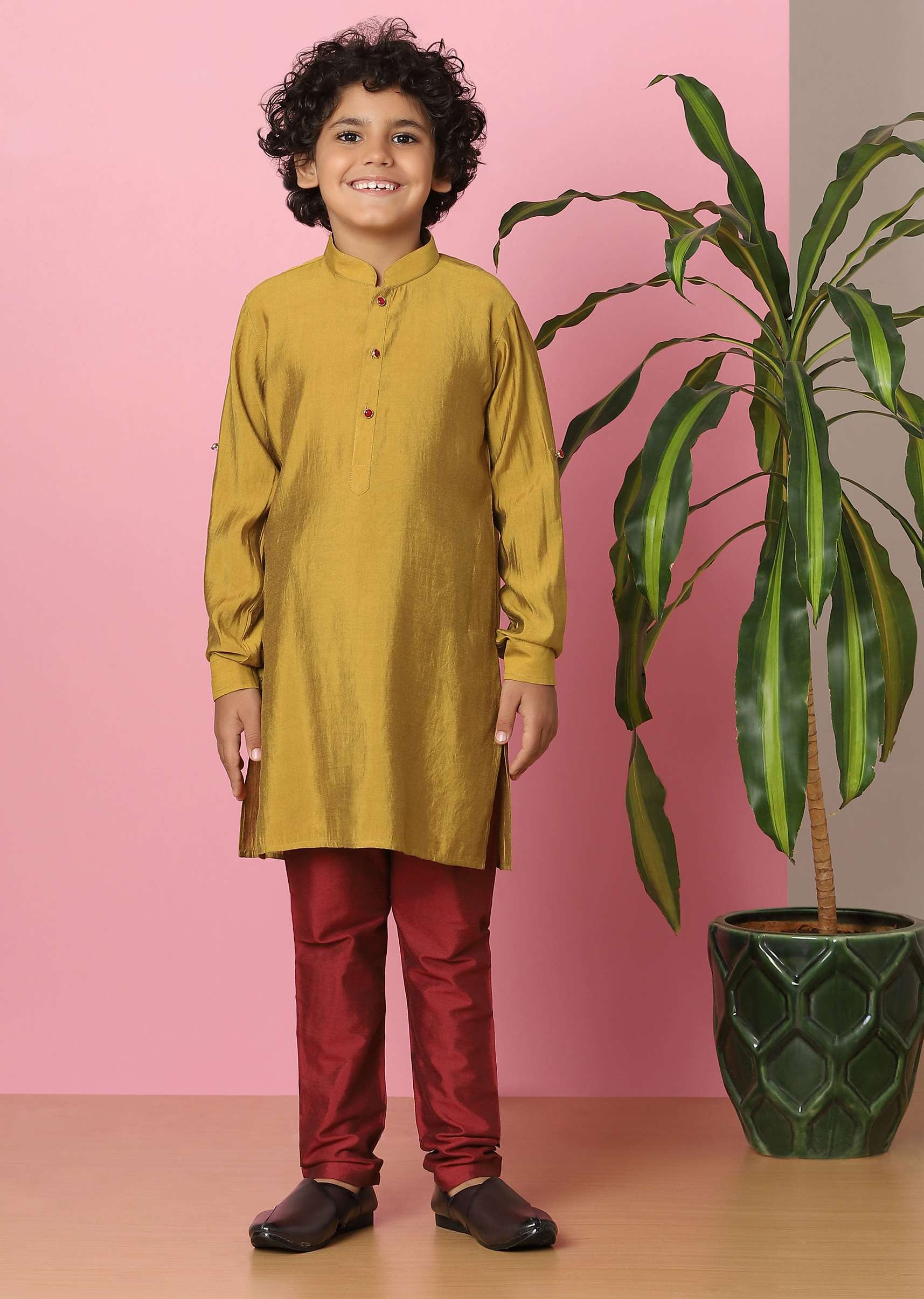 kalki_ocher_yellow_bandi_jacket_and_kurta_set-sg141942_4_3ba40cd8-4999-45a2-924b-2722f96f853a.jpg