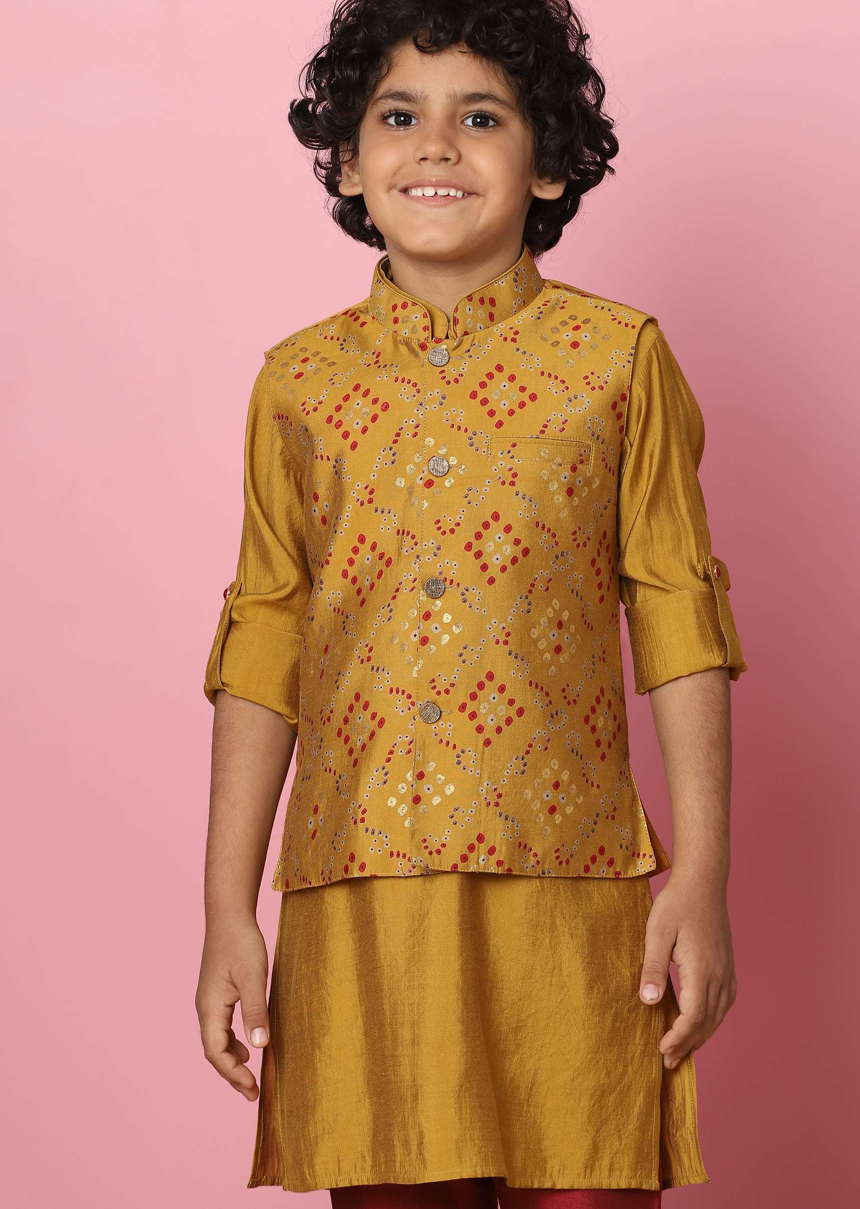 kalki_ocher_yellow_bandi_jacket_and_kurta_set-sg141942_5_fde52c49-58dd-4b7b-a072-1bc62f57486e.jpg