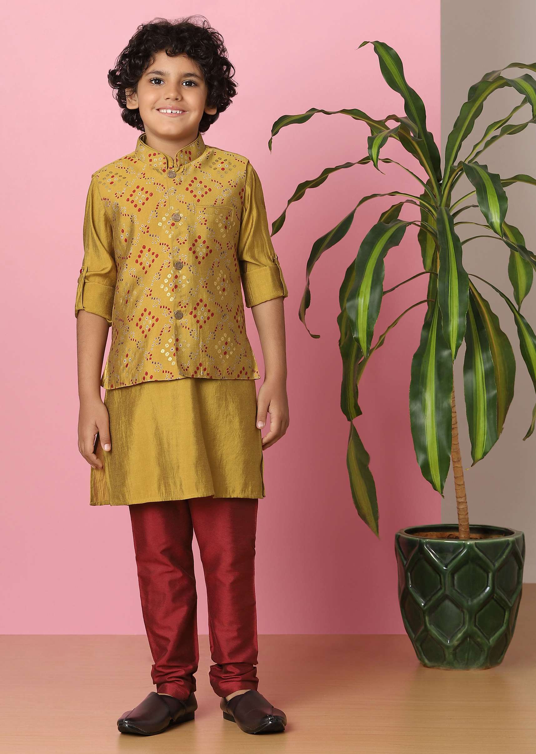 kalki_ocher_yellow_bandi_jacket_and_kurta_set-sg141942_6_8a2ff3fd-a06a-428d-806a-423eb6d8d530.jpg
