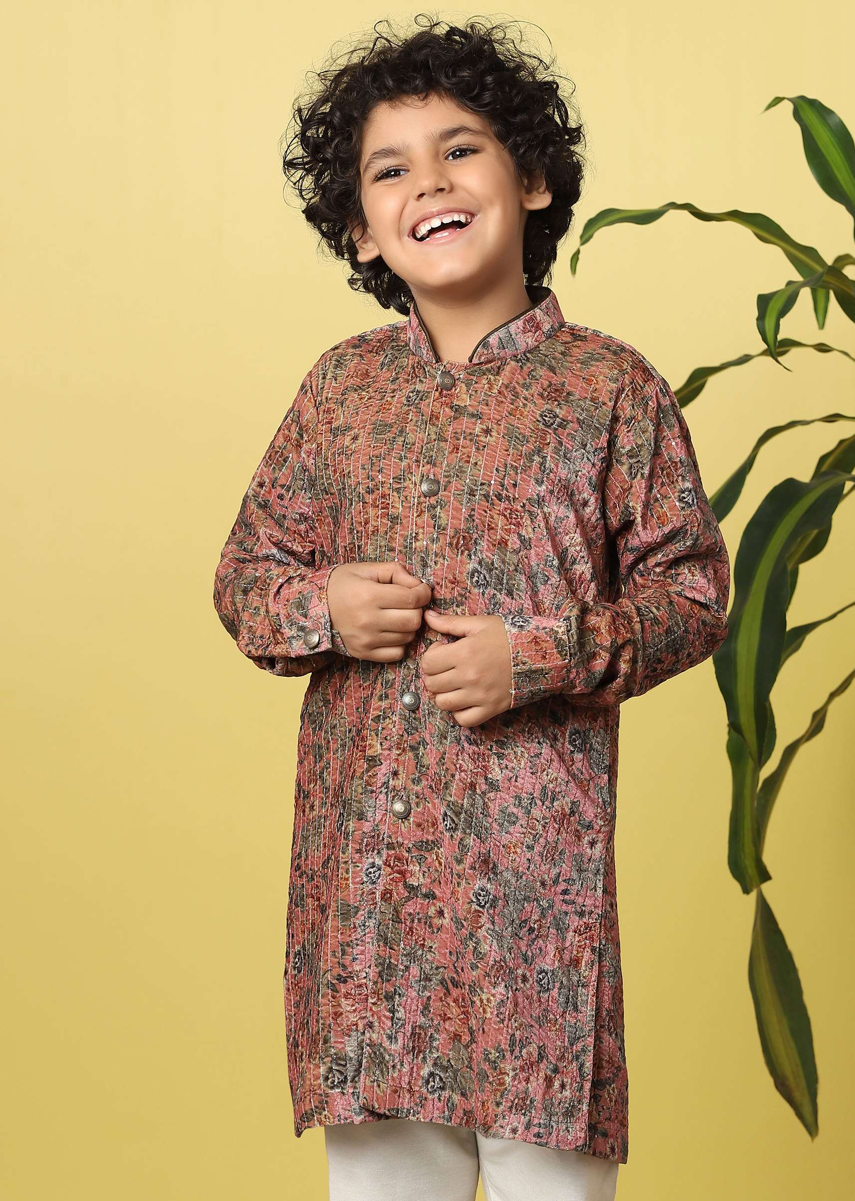 kalki_rose_red_boys_kurta_set_in_silk-sg141635_2_508db33d-2fcc-49e2-aac4-e68aa4dbe9e6.jpg