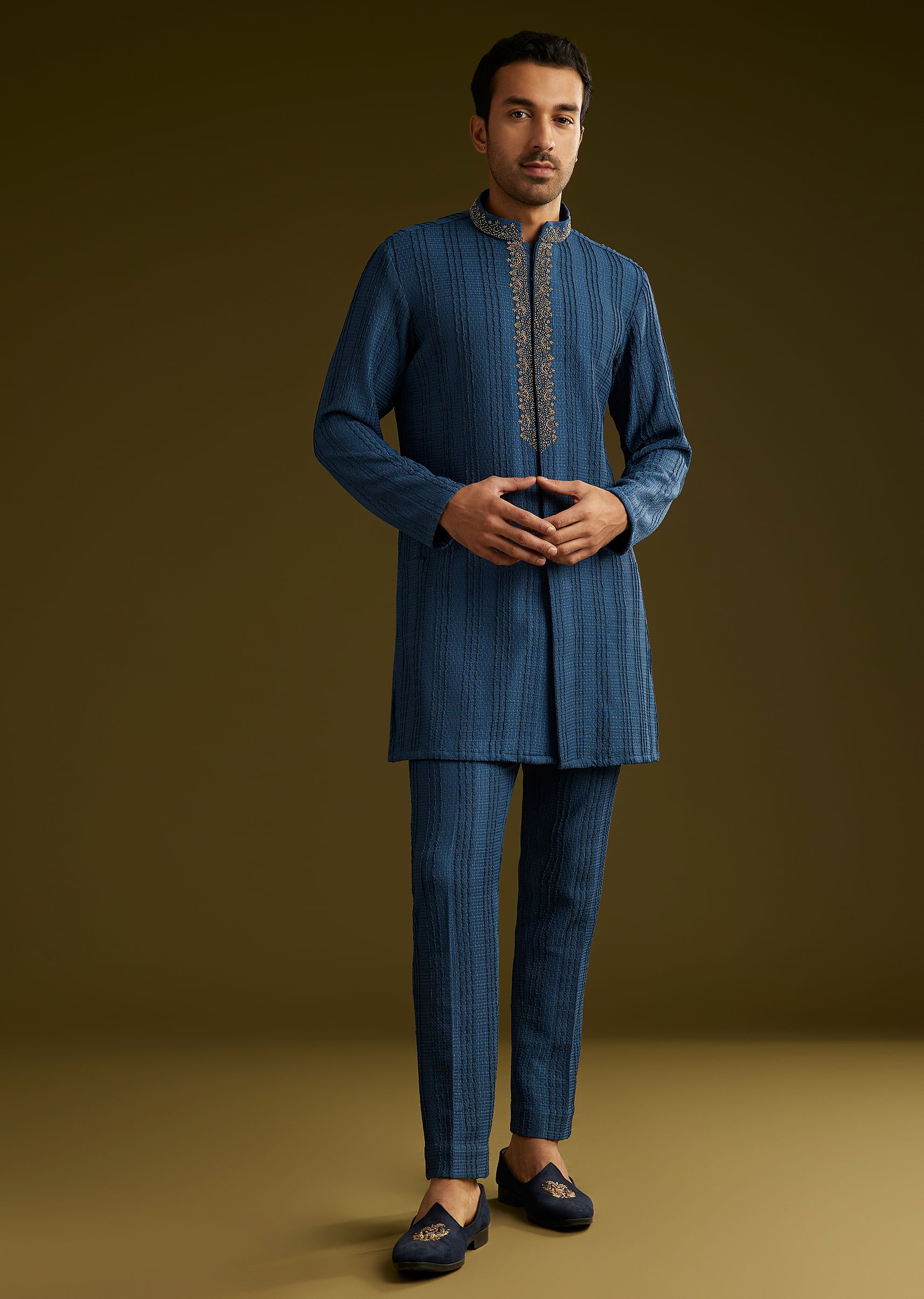 knit-kurta-jacket-set-with-moti-work-in-navy-blue-sg310177-6_0e7019b3-b208-4ba9-8cd7-1f3ac0f182d7.jpg
