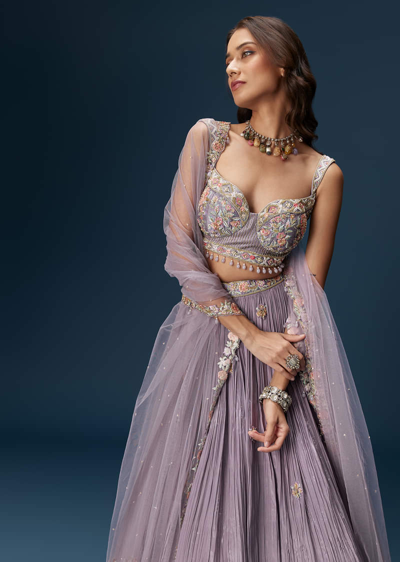 lavender-bridesmaid-lehenga-with-sweetheart-neckline-blouse-and-embroidered-dupatta-sg334649-5_6b96ea05-9bc2-4f7f-99d6-ad48bf6af0df.jpg