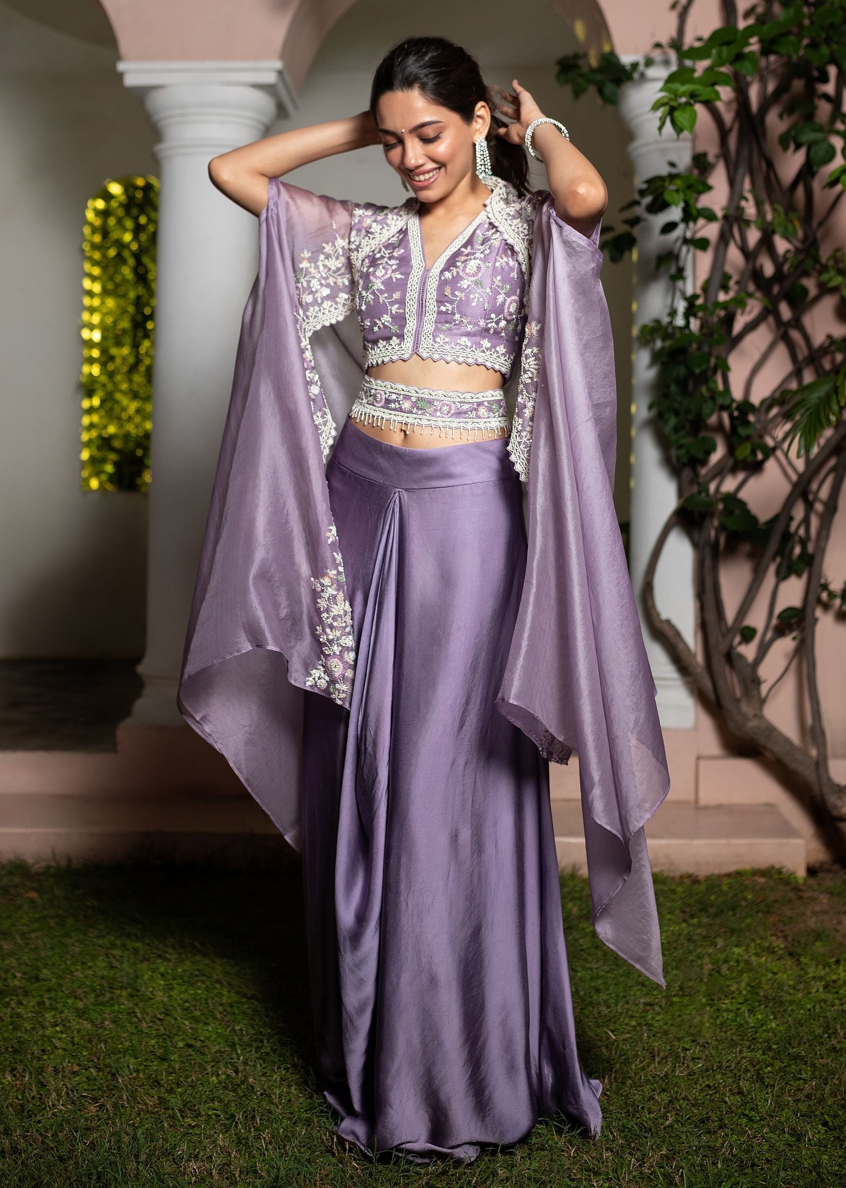 lavender_moti_work_crop_top_suit_embroidered_jacket-sg199940_6_506eabec-44ce-4081-a99b-fcddd3b6bf27.jpg