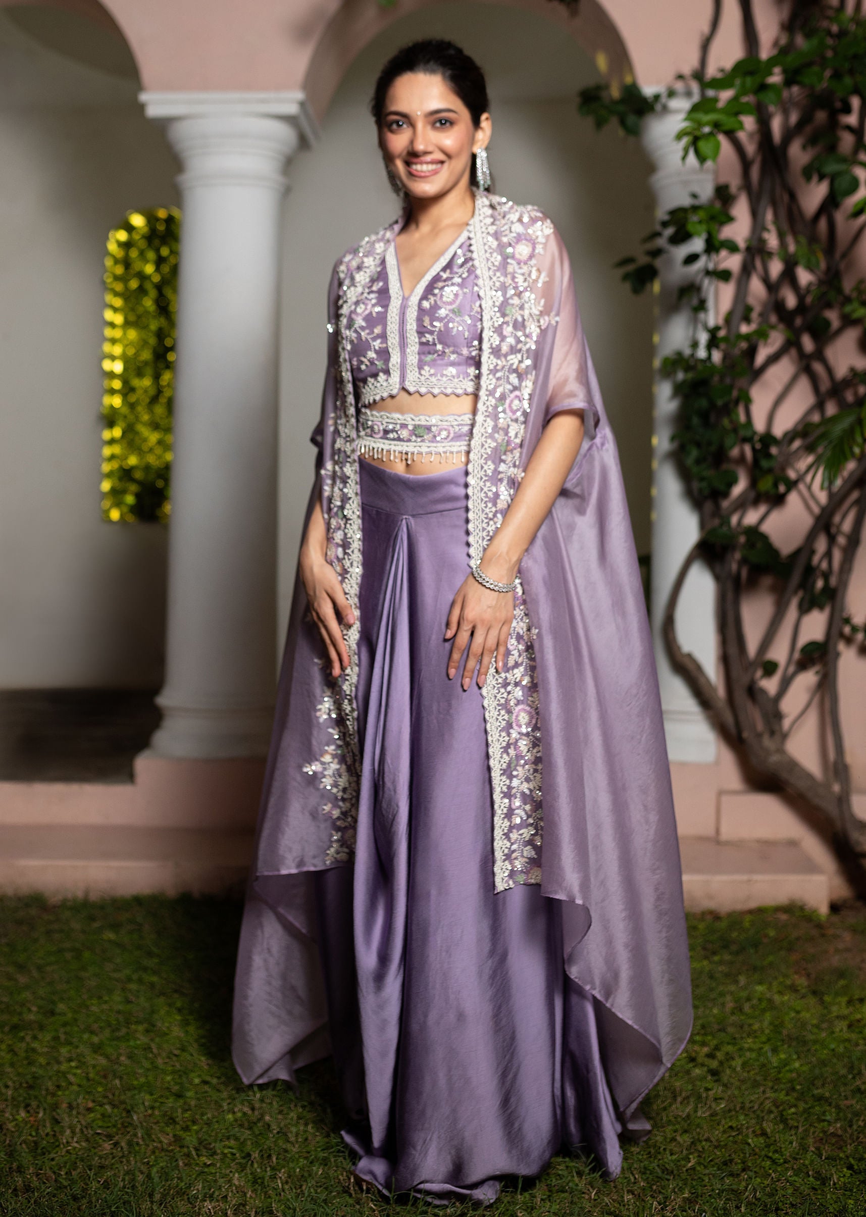 lavender_moti_work_crop_top_suit_embroidered_jacket-sg199940_8_3d5c6bfa-bb8d-443d-825e-4fdcdbbf867a.jpg