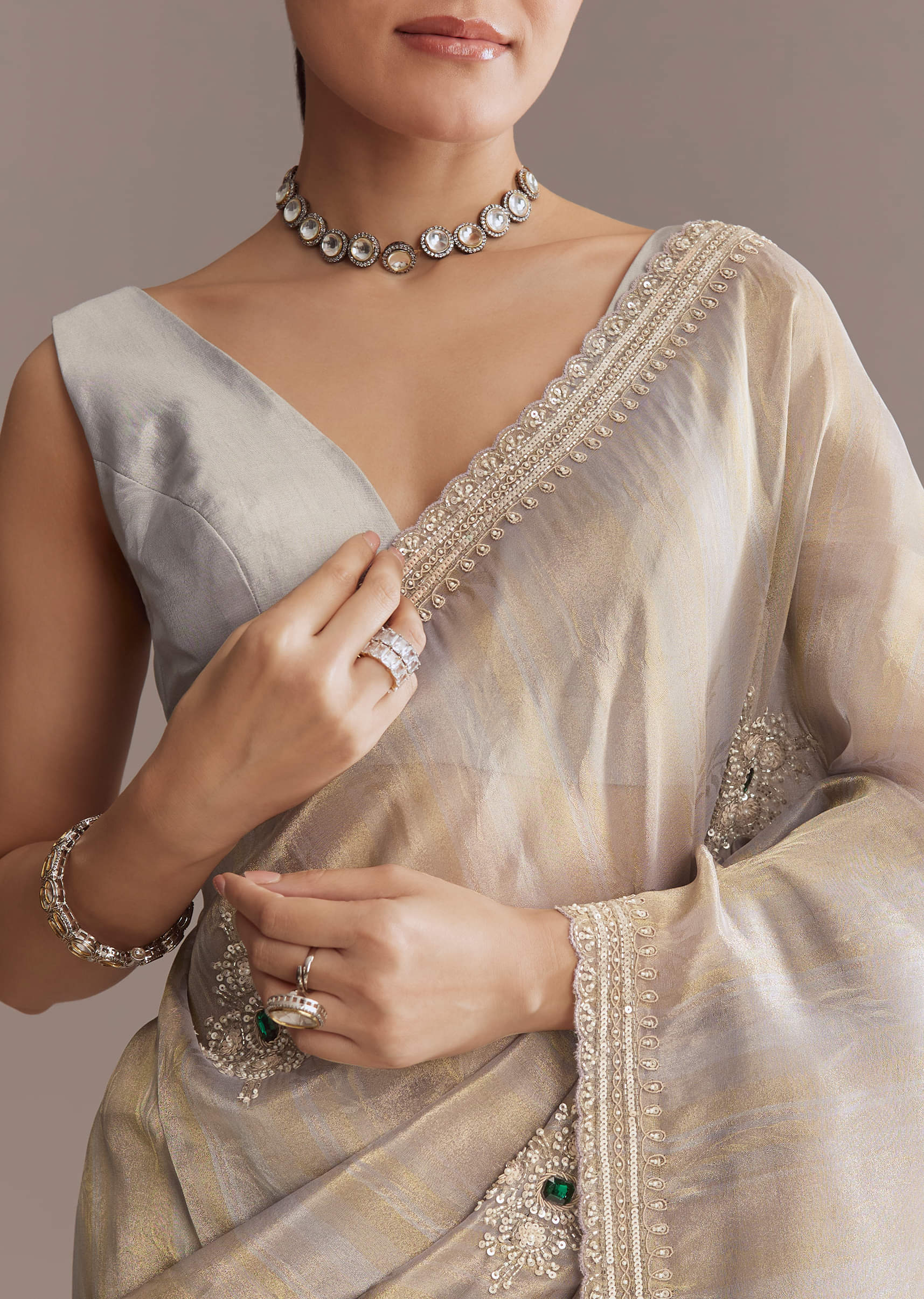 lavender_tissue_saree_with_zardosi_and_emerald_stone-sg319152-9_8.jpg