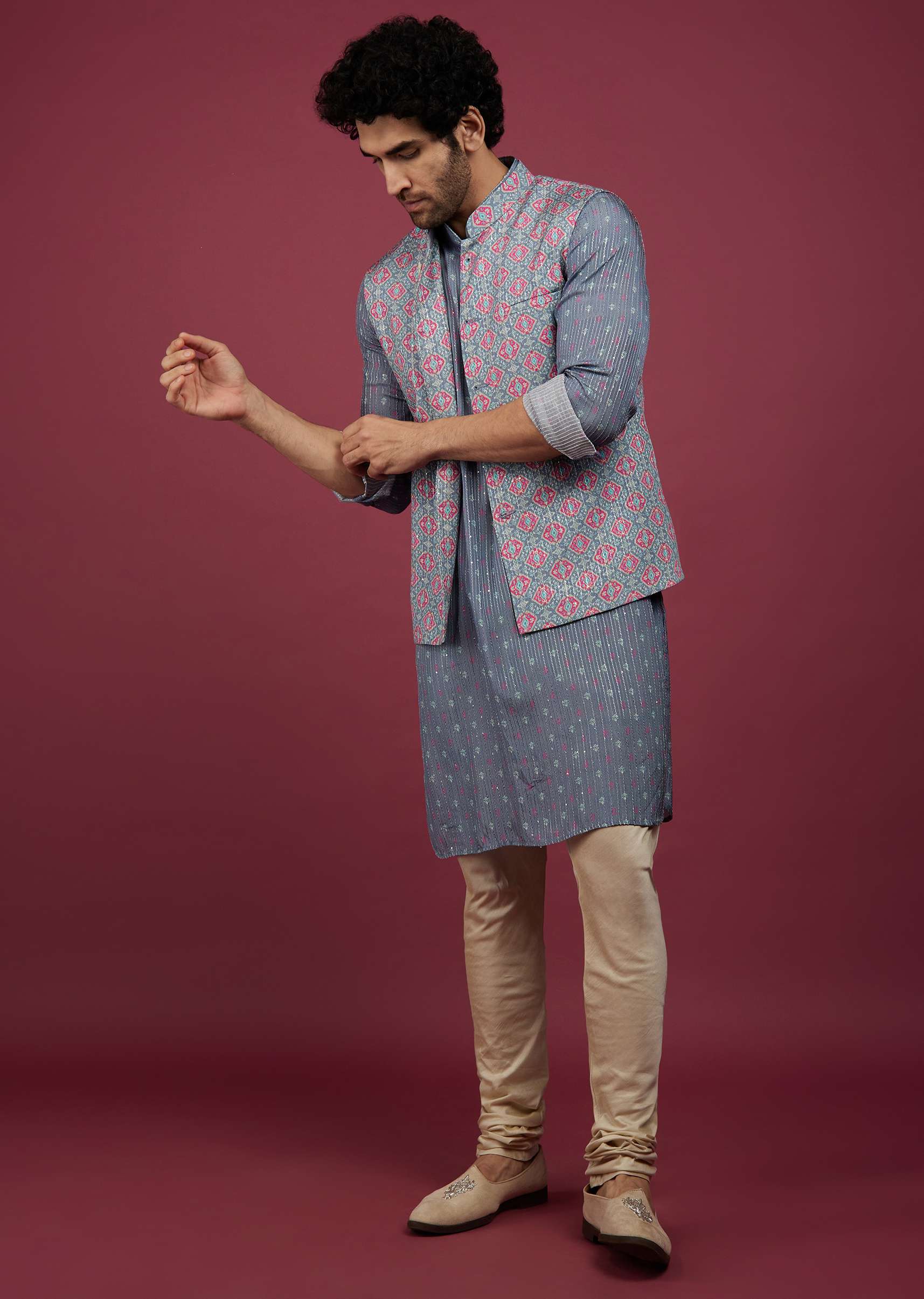 lead_grey_silk_printed_bandi_and_kurta_set_with_zari_work-sg116780_5_52952968-84e0-4167-a407-f98c4777b681.jpg