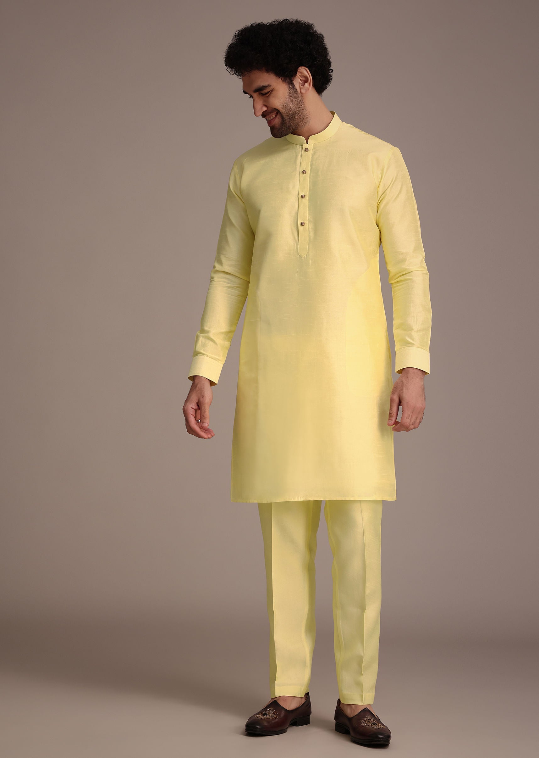 lemon_yellow_silk_thread_work_kurta_jacket_set-sg259965_9_1ea0173b-d26a-410c-8df3-487380381384.jpg