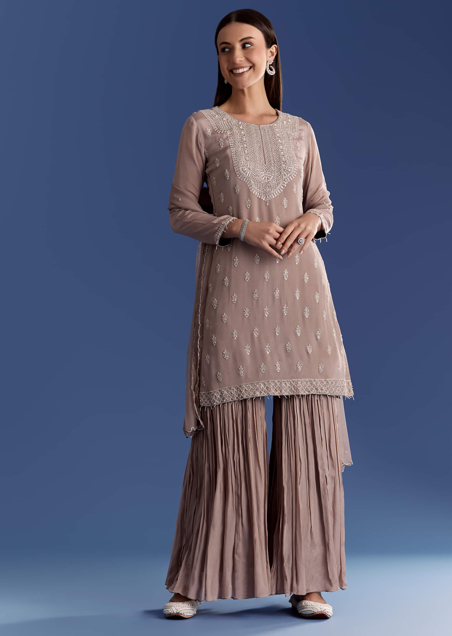 light-beige-chinon-kurta-set-with-cutdana-and-sequins-dupatta-sg276402-1_7d71fb72-108a-4b1e-8915-e5d7e0f0a1ce.jpg