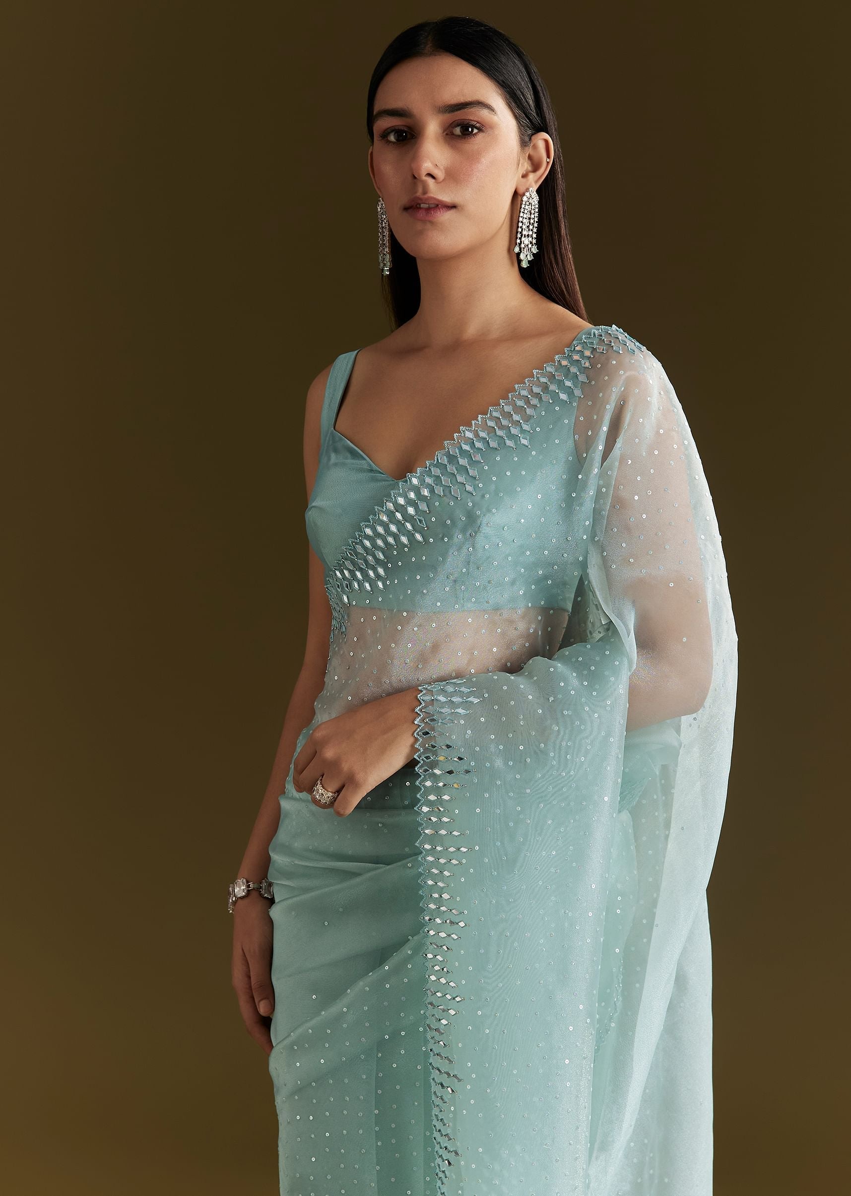 light-blue-glossy-organza-saree-with-scallop-border-sg294658-2_15ffc752-e75e-4849-b240-a799c629b380.jpg