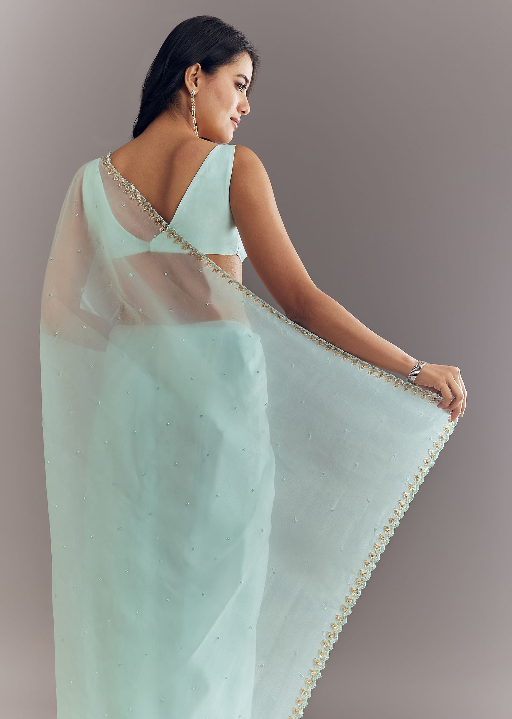 light-blue-tissue-saree-with-cutdana-and-beads-embroidery-and-cutwork-scallop-border-sg294569-6_3c9fd97d-55bc-48e4-a59f-427a37fd0419.jpg