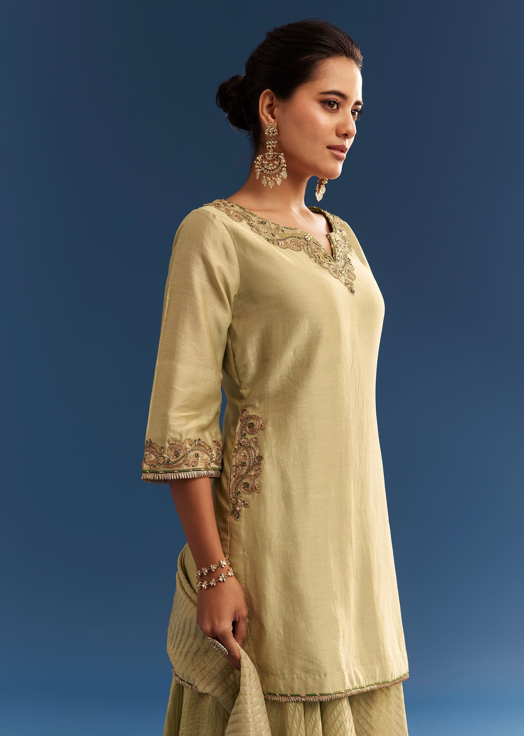 light-green-chanderi-kurta-palazzo-set-with-organza-dupatta-sg305308-4_516d0fd6-a30f-4ee6-b4c2-39b492a6da6c.jpg