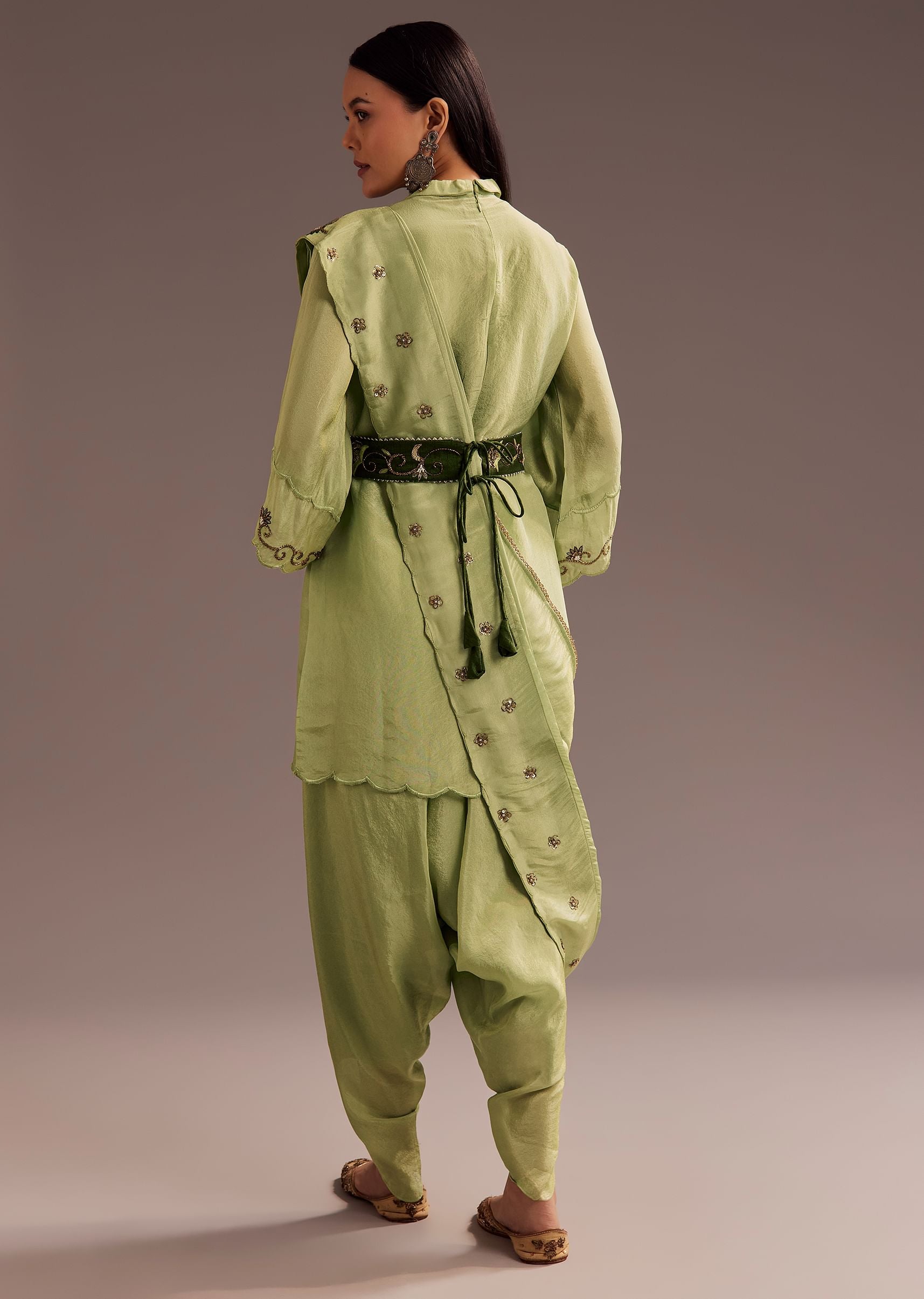 light-green-zardosi-kurta-with-embroidered-dupatta-belt-sg304353-6_c6445fc0-8bd0-4e20-b225-ca2e69fa0310.jpg