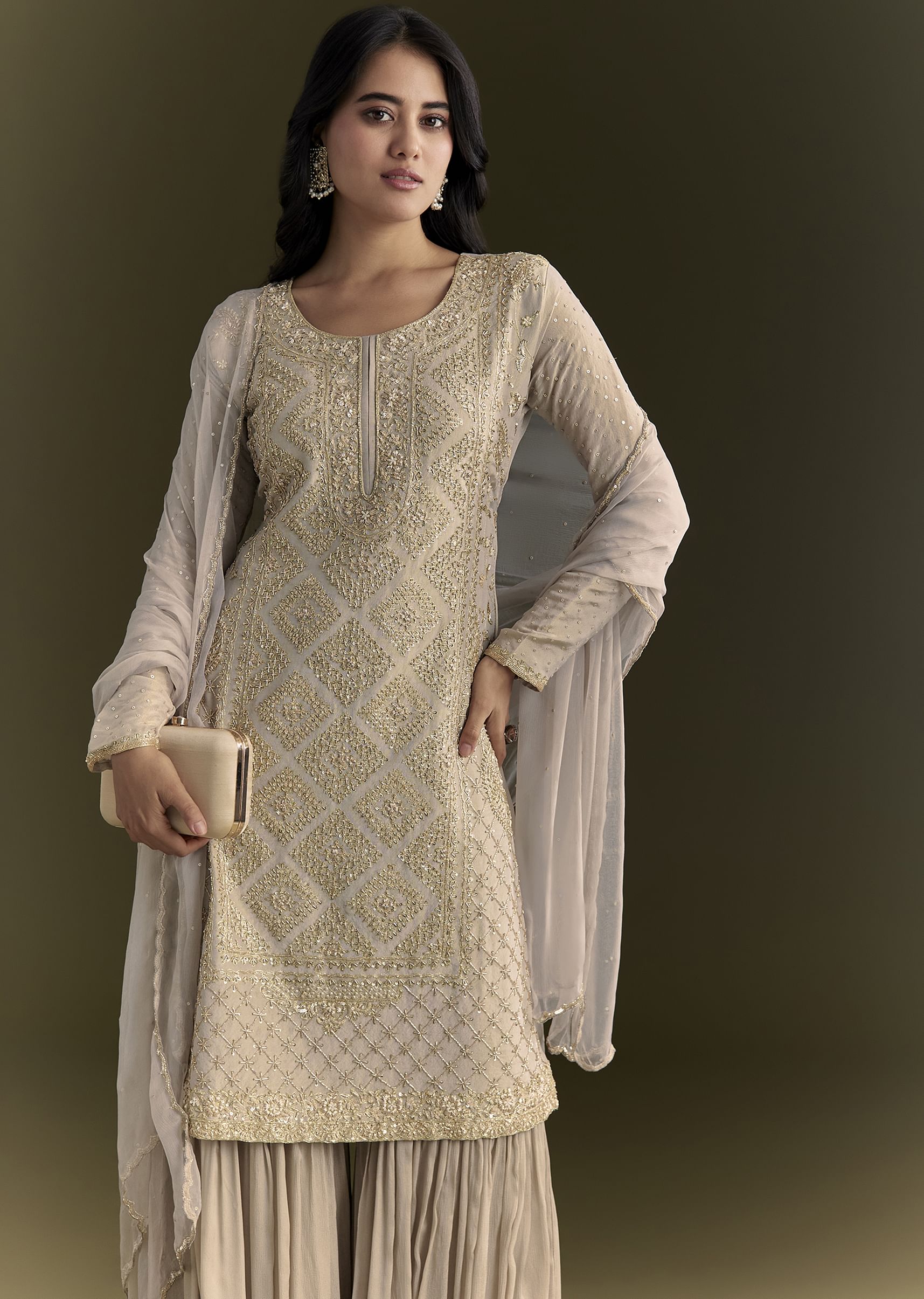 light-grey-cutdana-zardosi-embroidered-kurta-with-scallop-border-dupatta-sg310017-1_74b607bb-397d-4f1c-98d8-cea97456b149.jpg