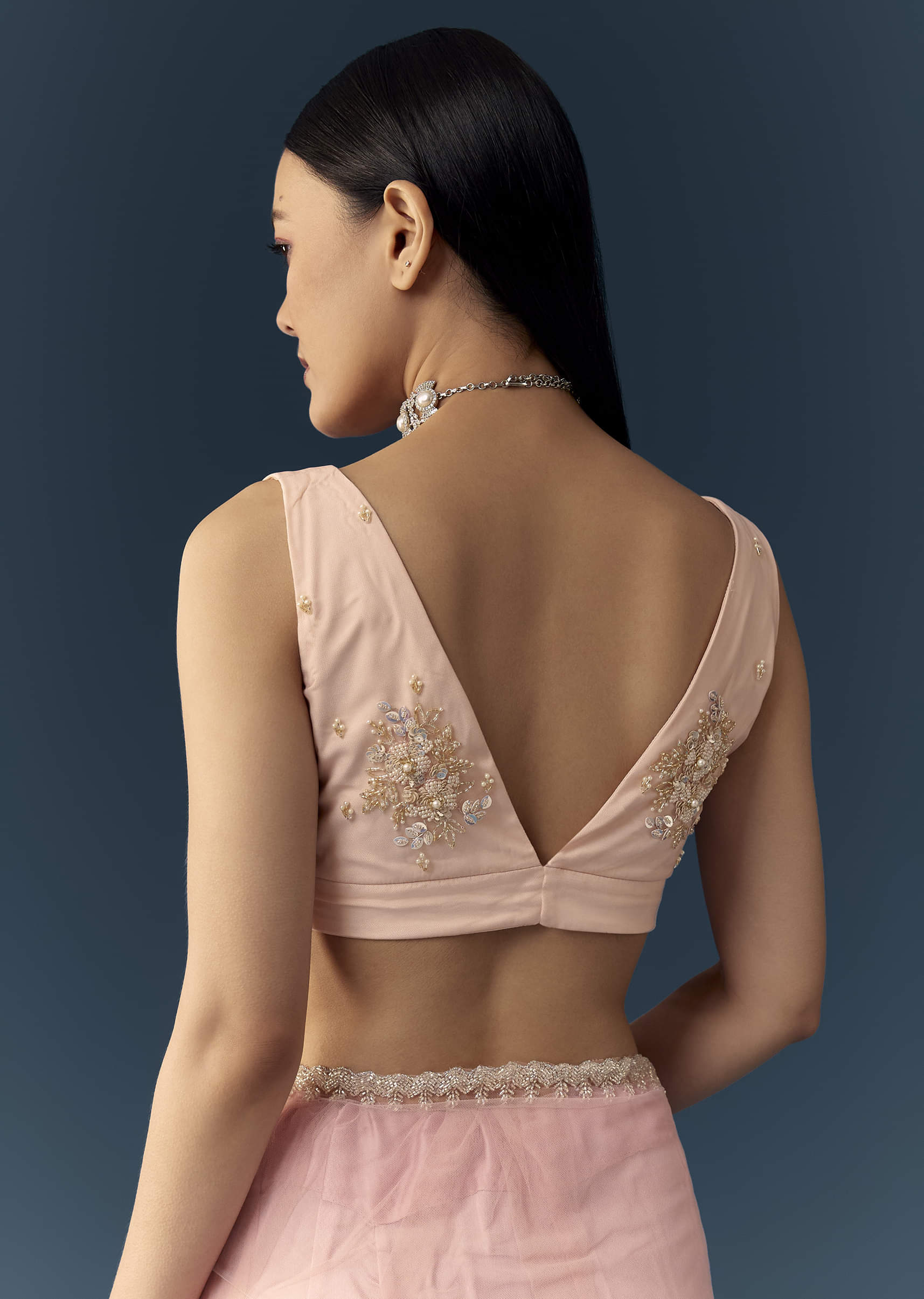 light-pink-net-saree-with-zigzag-cutwork-and-unstitched-blouse-sg339623-8.jpg