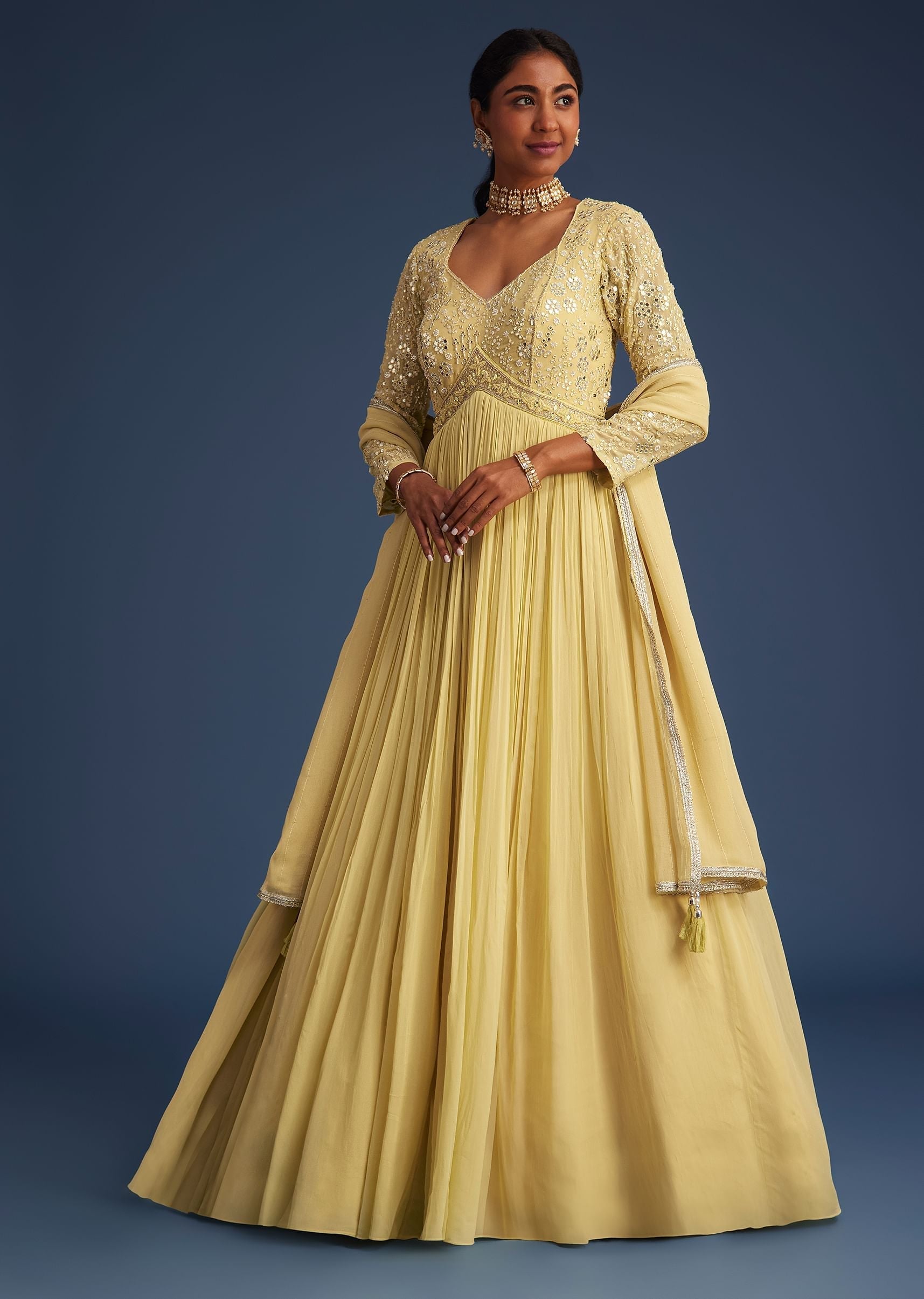 light-yellow-georgette-anarkali-with-mirror-and-sequin-work-sg300306-3_0db40bc0-a13c-432f-b5d1-ff4ecc49d733.jpg