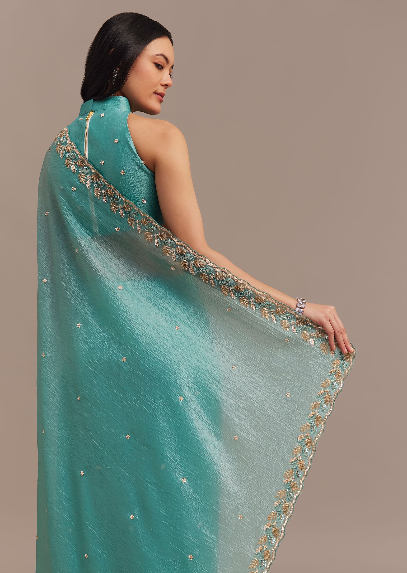 light_blue_crushed_tissue_saree-sg286746-9_2_9997e8a3-2545-431c-a4eb-cad5de652032.jpg
