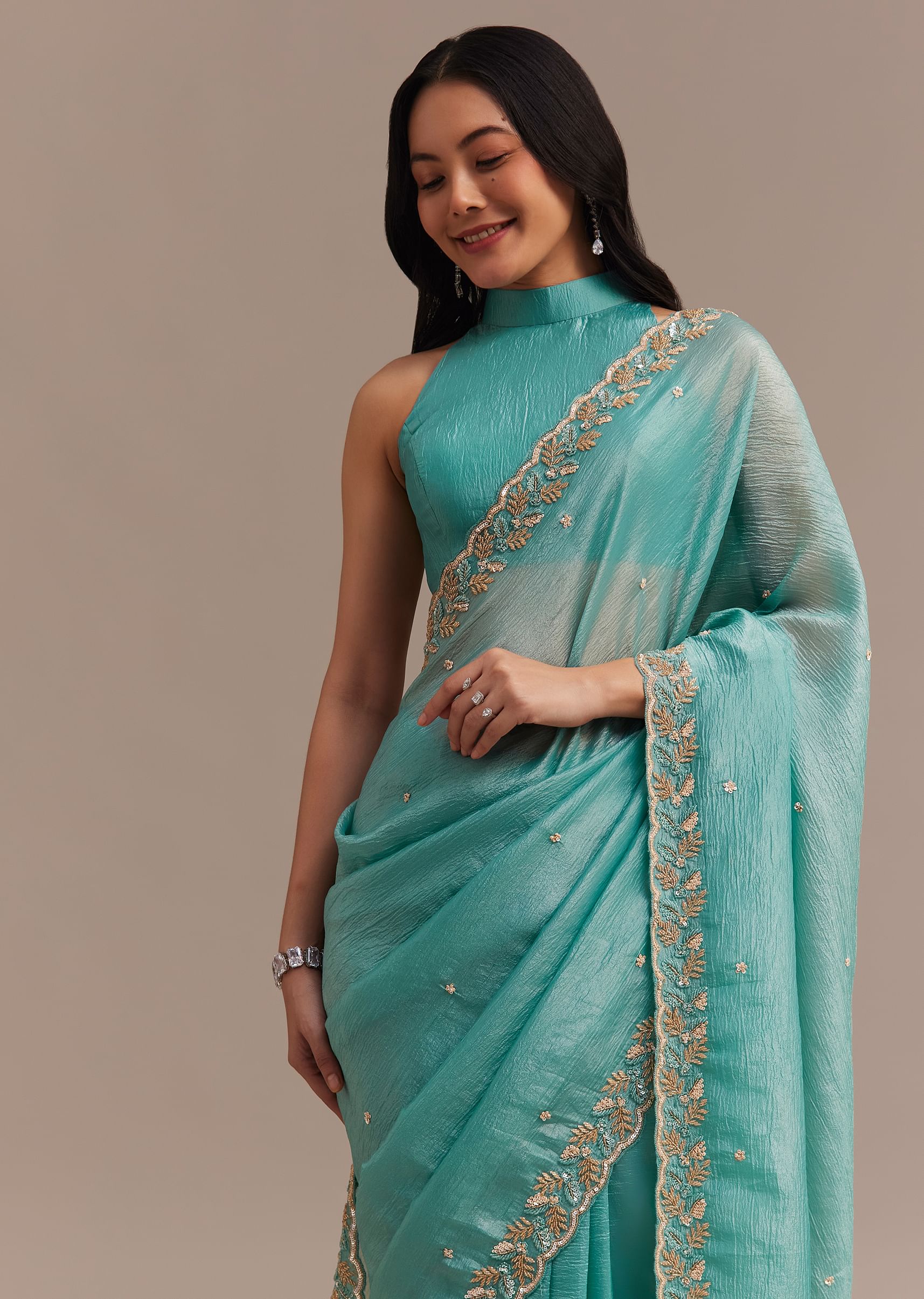 light_blue_crushed_tissue_saree-sg286746-9_5_45189f63-9c0a-46c4-ac8d-824636e34afd.jpg
