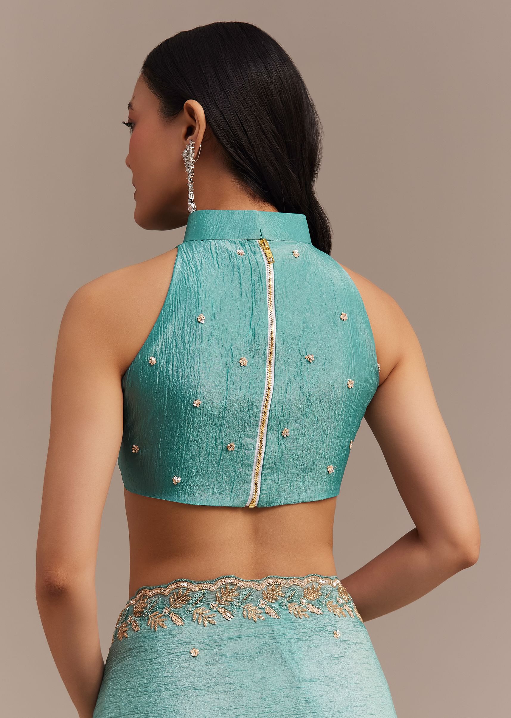 light_blue_crushed_tissue_saree-sg286746-9_9_4c9e8b6b-84a5-4969-a9fd-f023dfa893d4.jpg