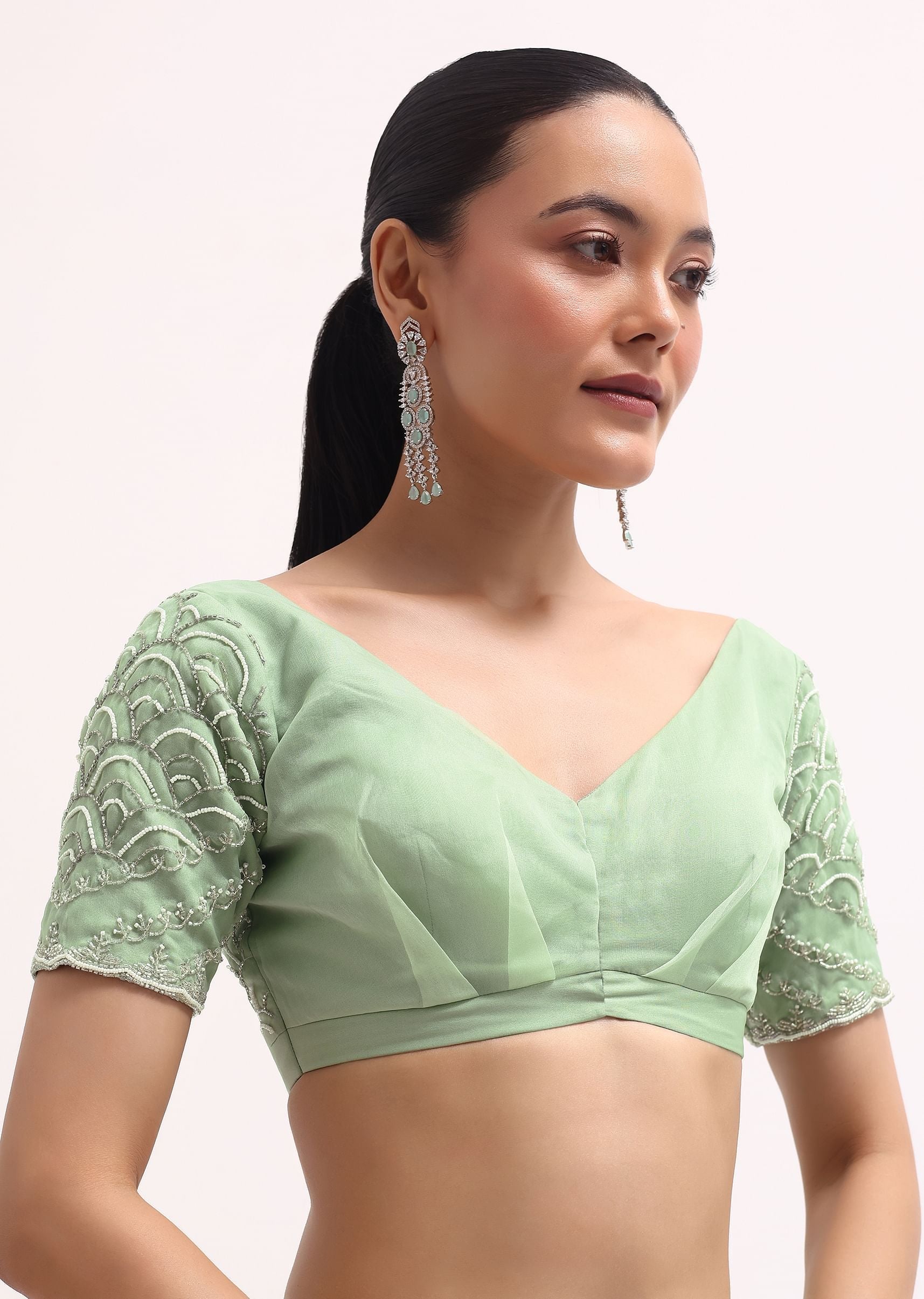 light_green_scallop_border_saree_with_unstitched_blouse-sg189433_1_17ef3c58-df89-428f-a7a0-d43a30b04f4d.jpg
