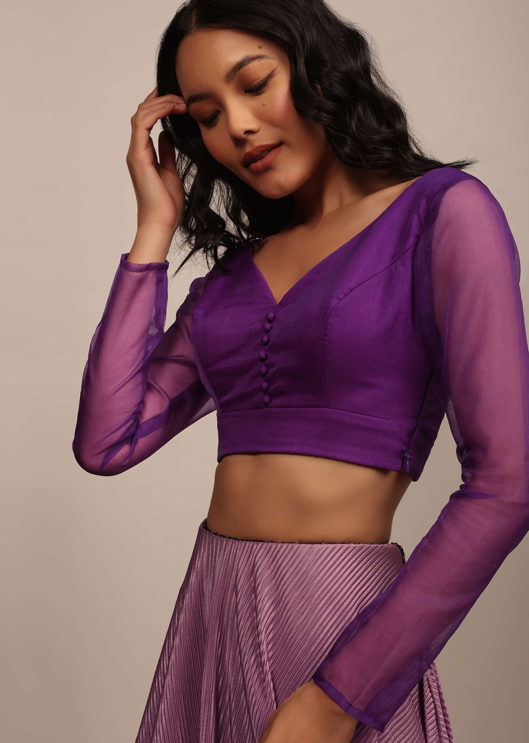 light_purple_blouse_in_organza_with_v_neckline-sg147458_4_8f321695-8770-44af-afd1-e16d17862e1a.jpg