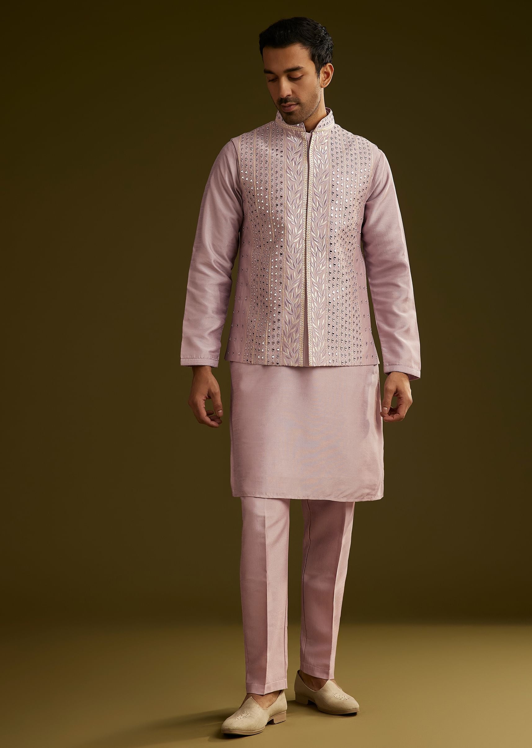 lilac-cotton-silk-kurta-set-with-mirror-threadwork-jacket-sg309377-4_69c199ca-56b2-4659-bf8a-ca7ac3c7855a.jpg