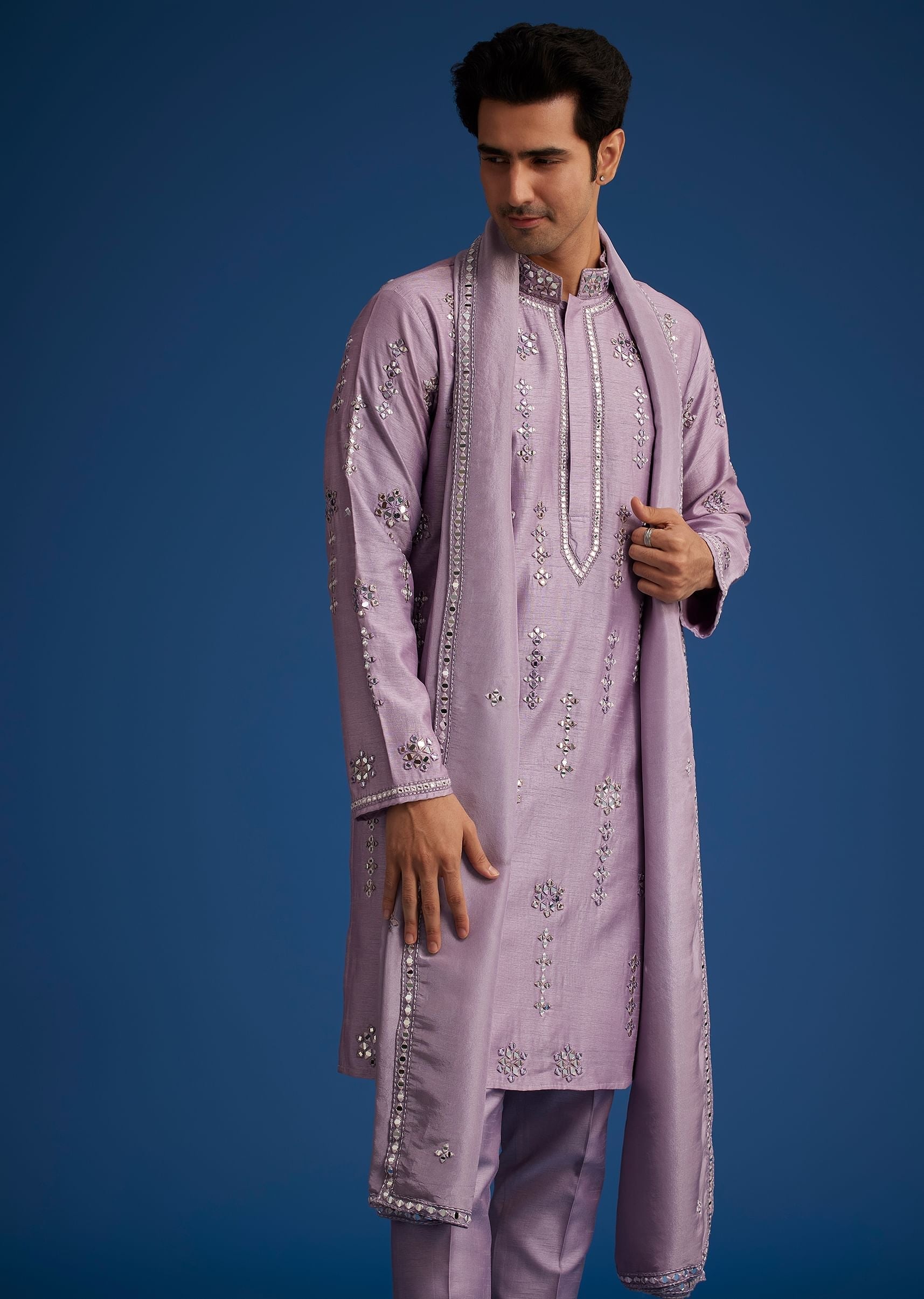 lilac-kurta-set-with-resham-mirror-and-zari-embroidery--sg300655-3_7a85bb5c-e16c-445c-9c44-19c6d30827ed.jpg
