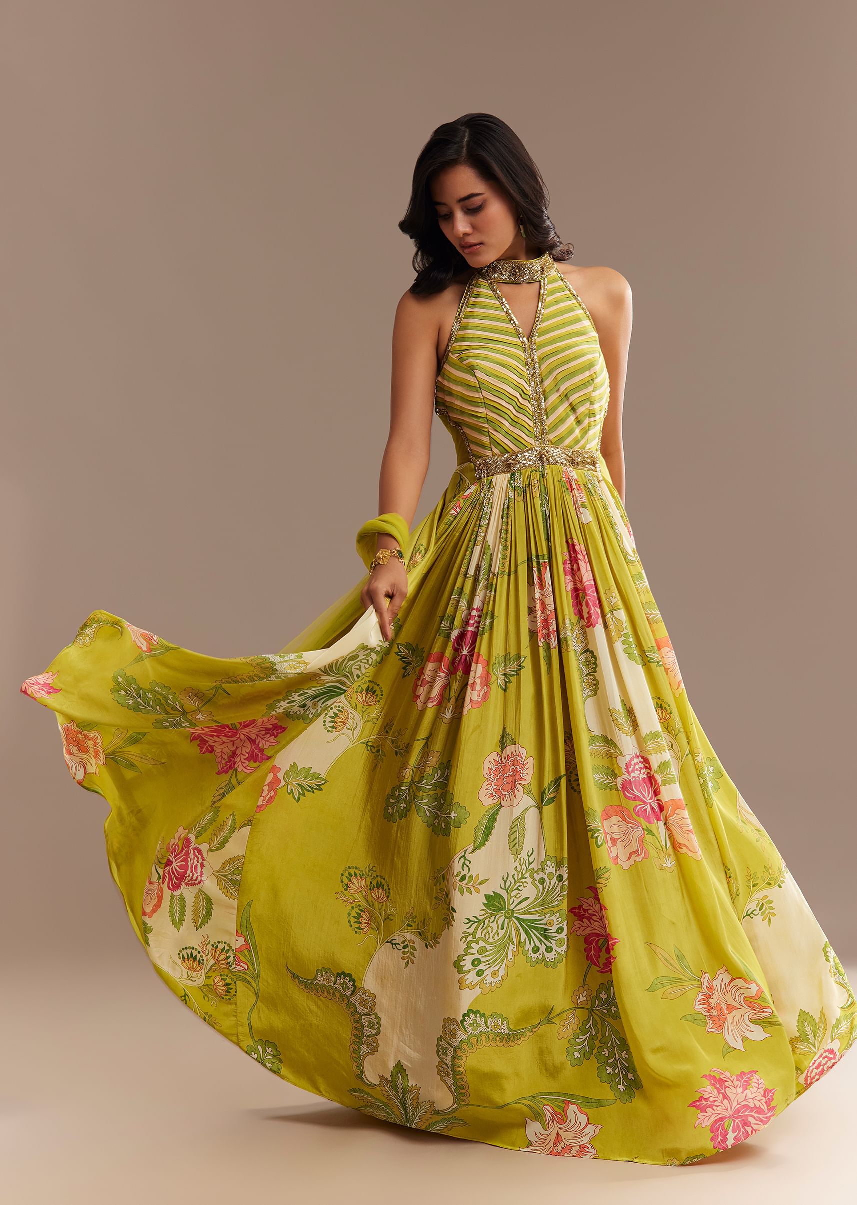 lime-green-floral-printed-gown-set-sg293060-1_e48bfb43-37ba-4f7f-9abd-2c52c21e09b0.jpg