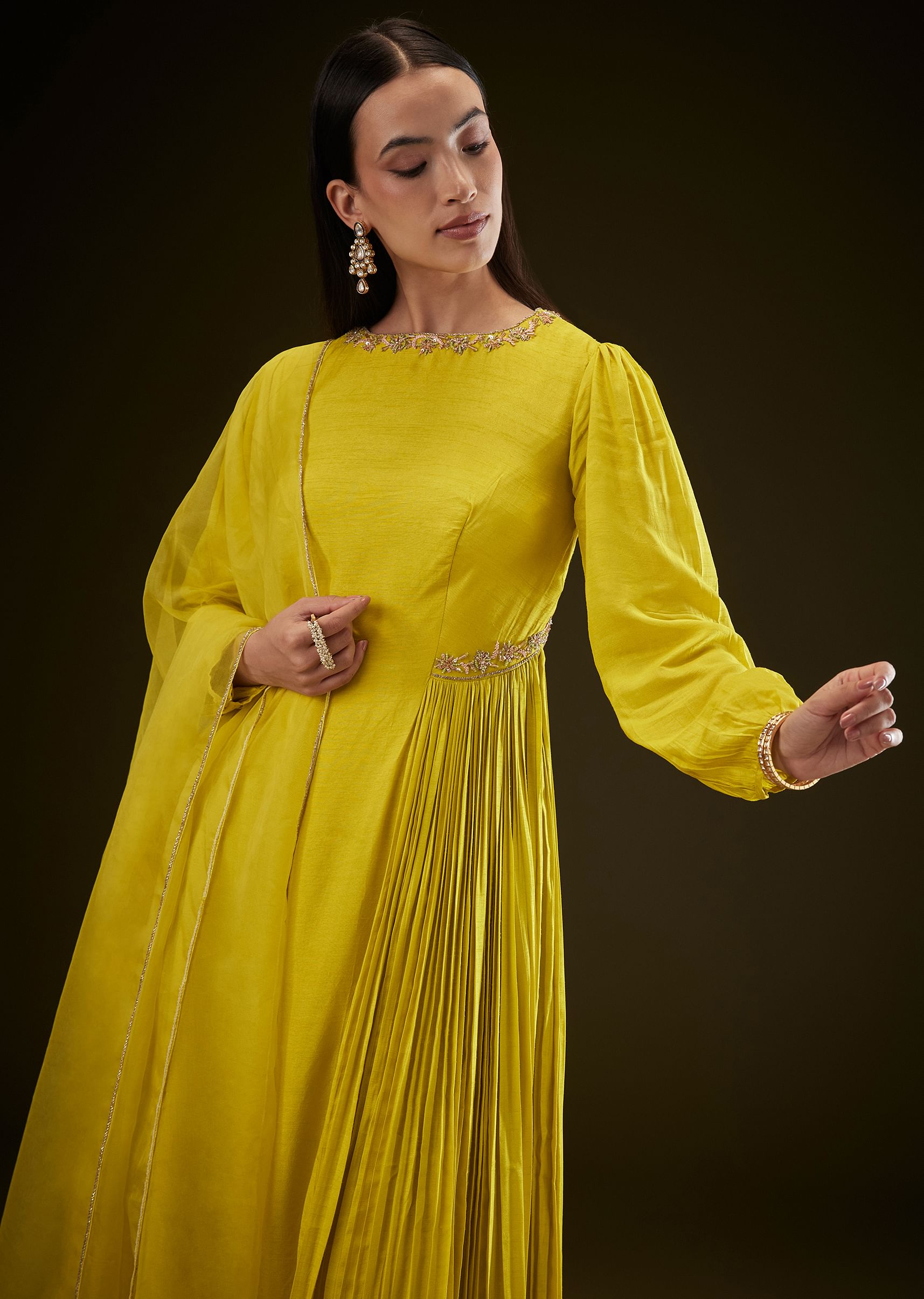lime-yellow-kurta-with-ruching-and-handwork-sg300872-4_ce4899d7-270e-45d1-8240-1c0f3e42f86a.jpg