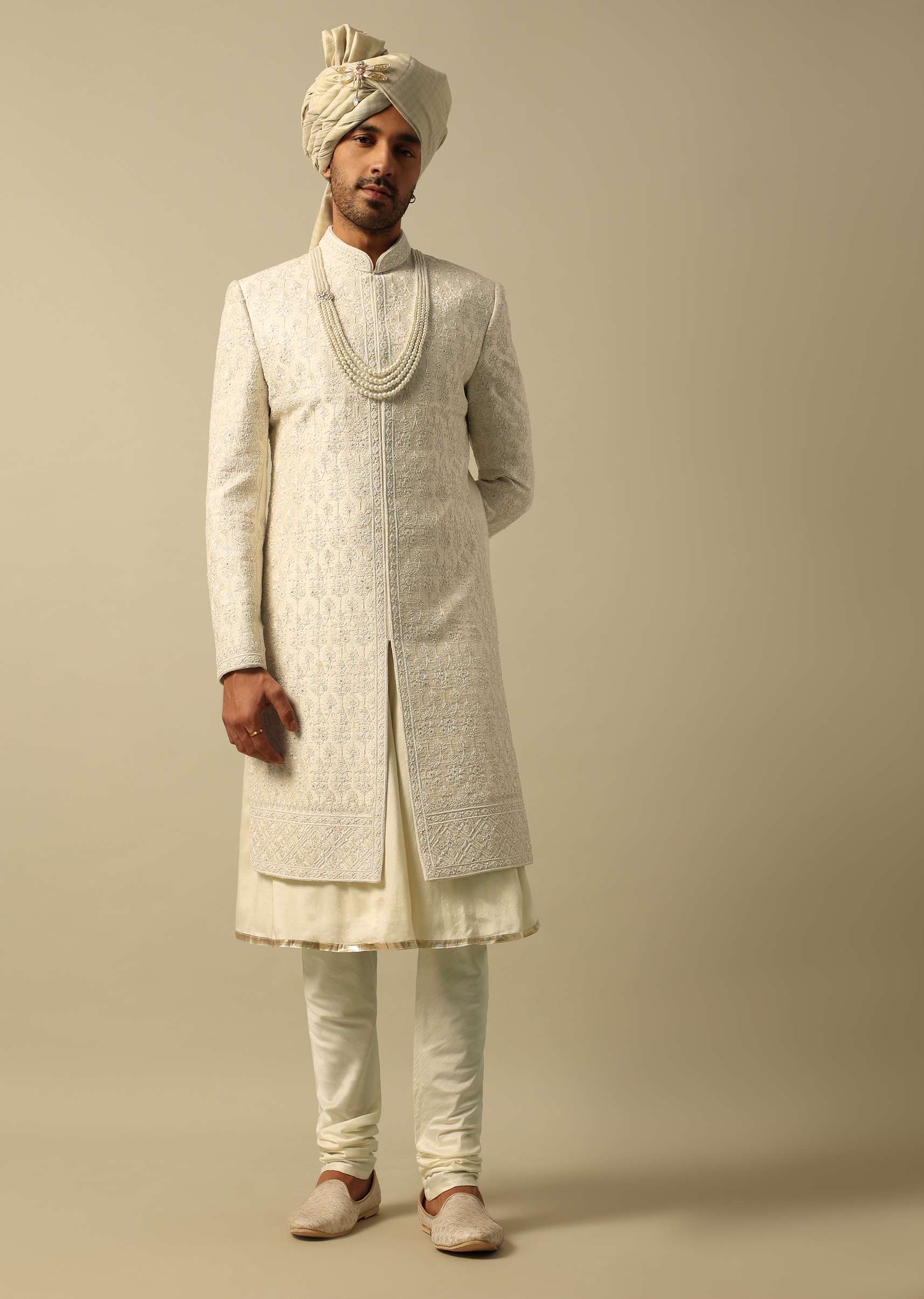 luxurious_white_raw_silk_sherwani_-sg195208_6_ad650cce-cba3-482f-9256-a160823ea9e3.jpg