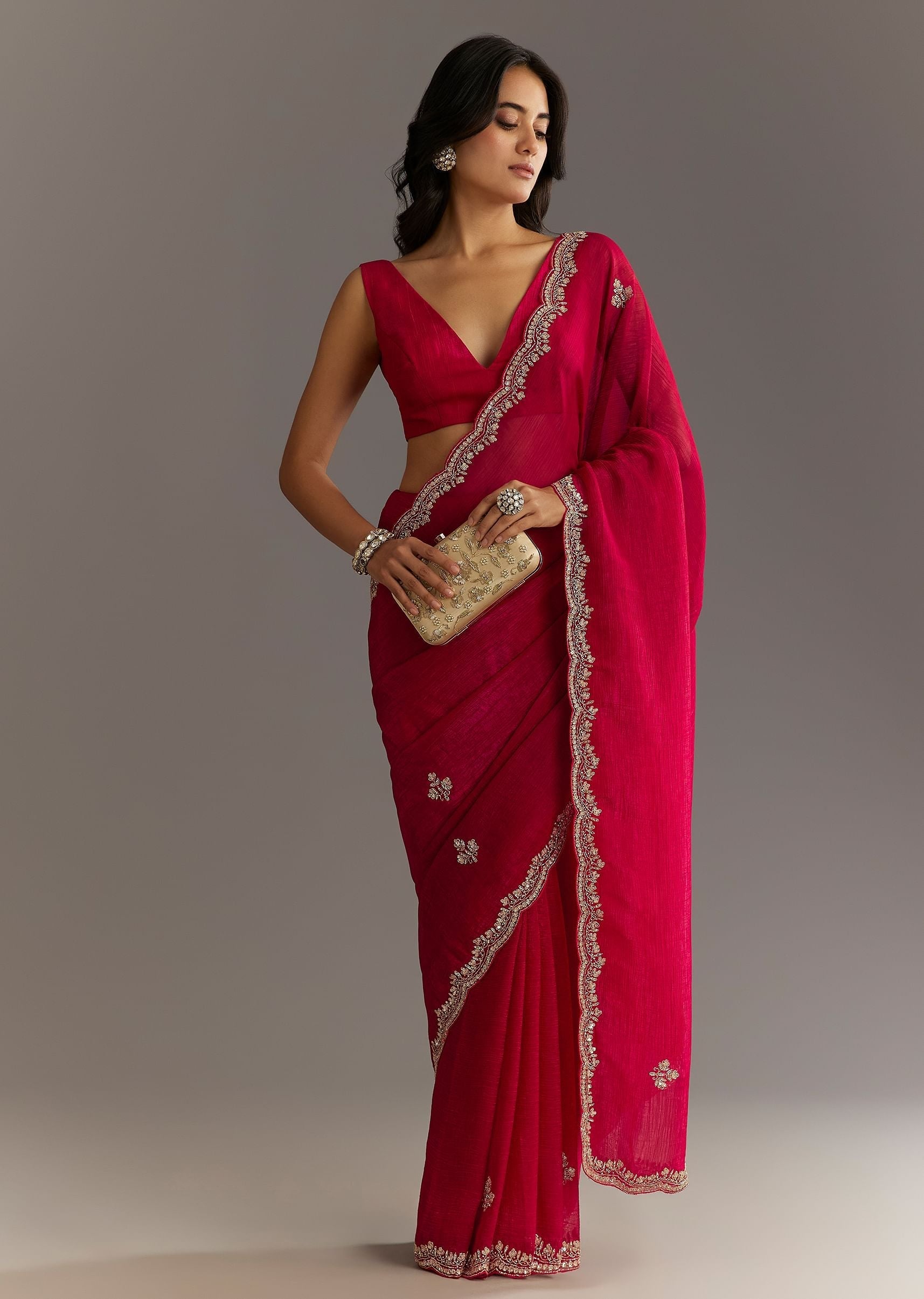 magenta-crushed-tissue-saree-with-cutdana-and-scallop-border-sg294669-3_400a9c63-2d0d-47b1-b6f3-908ba6f2d1f8.jpg