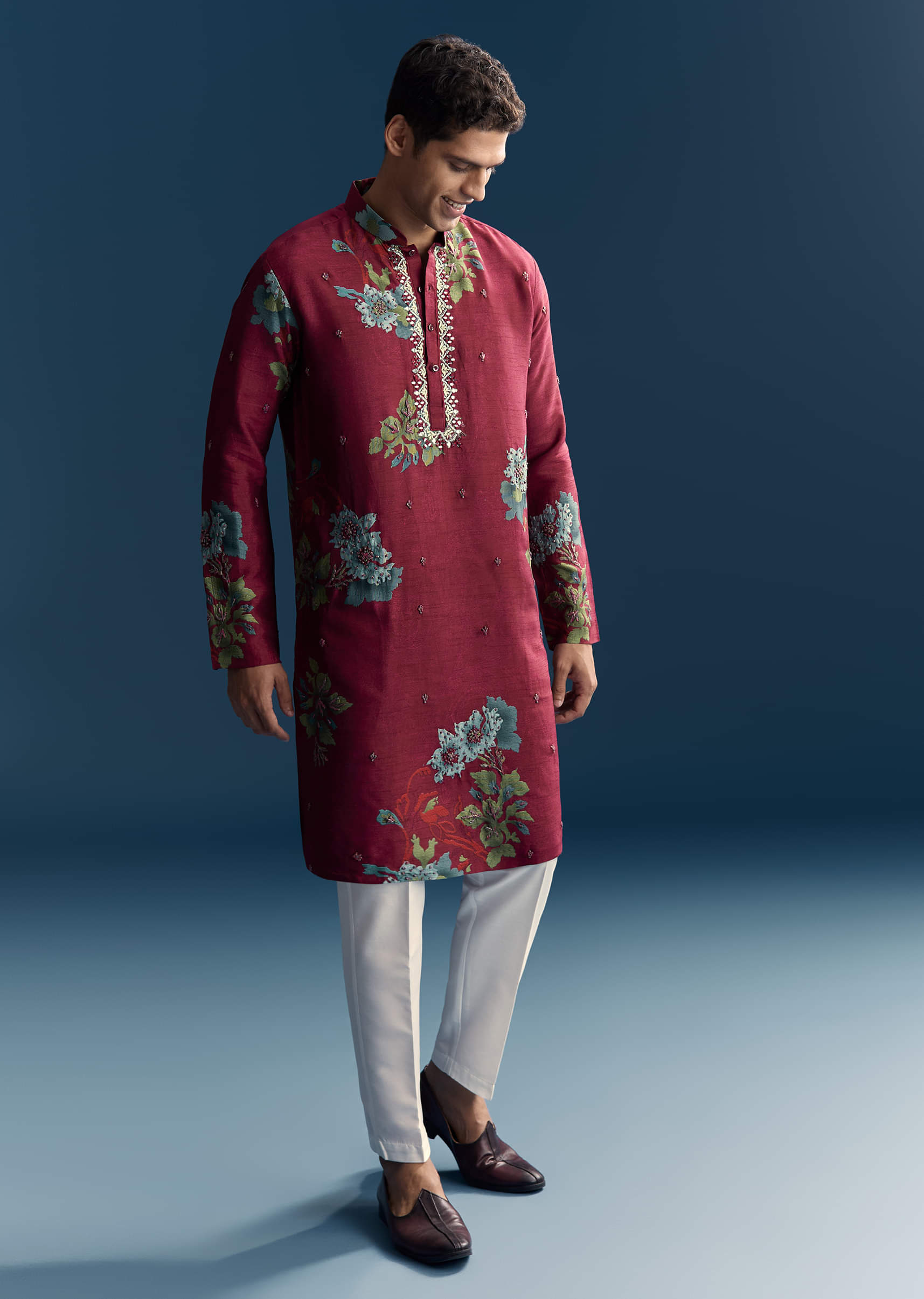 magenta-silk-kurta-set-for-men-with-heavy-hand-work-sg322156-3.jpg