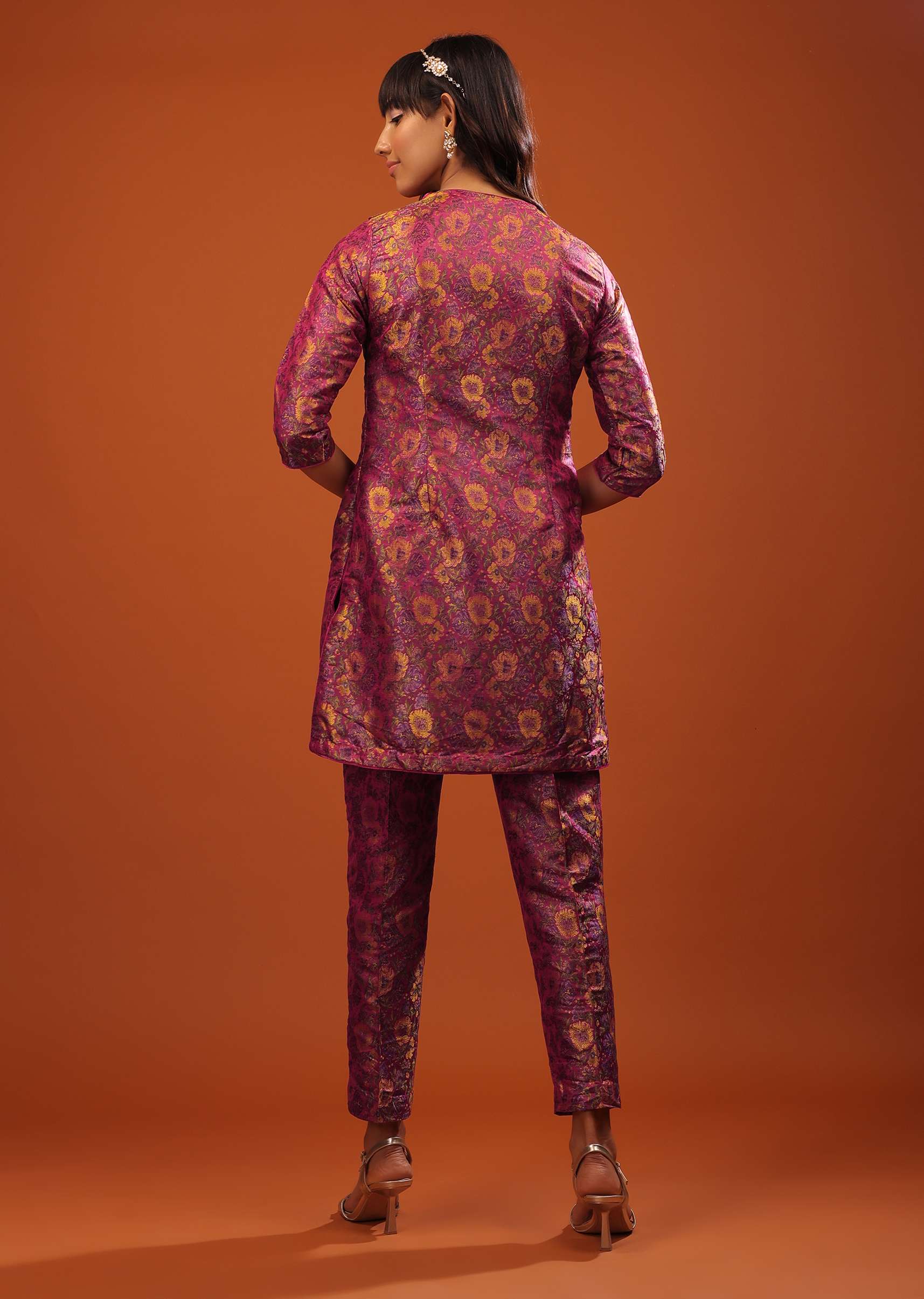 magenta_haze_purple_banarasi_brocade_short-sg100399_7.jpg