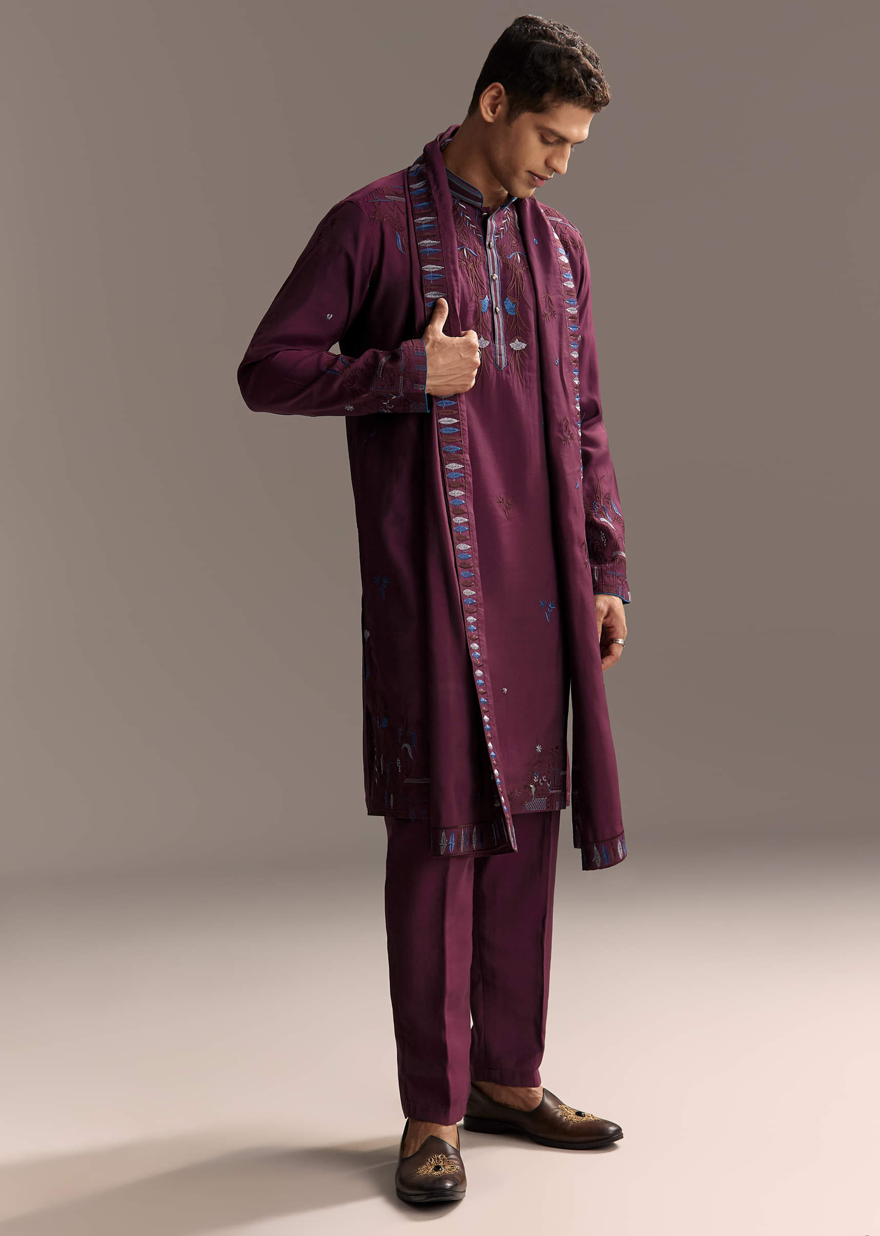 magenta_kurta_set_for_men_with_resham-sg321892-1-nosto_5.jpg