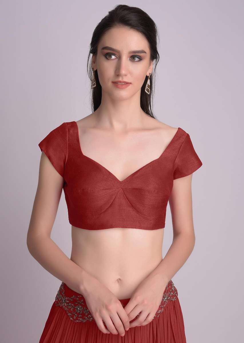 maroon-blouse-in-raw-silk-with-sweet-heart-neckline-online-kalki-fashion-m001509619y-sg31225_3_17e9e0e1-d542-4125-a074-40c67e31f1f7.jpg