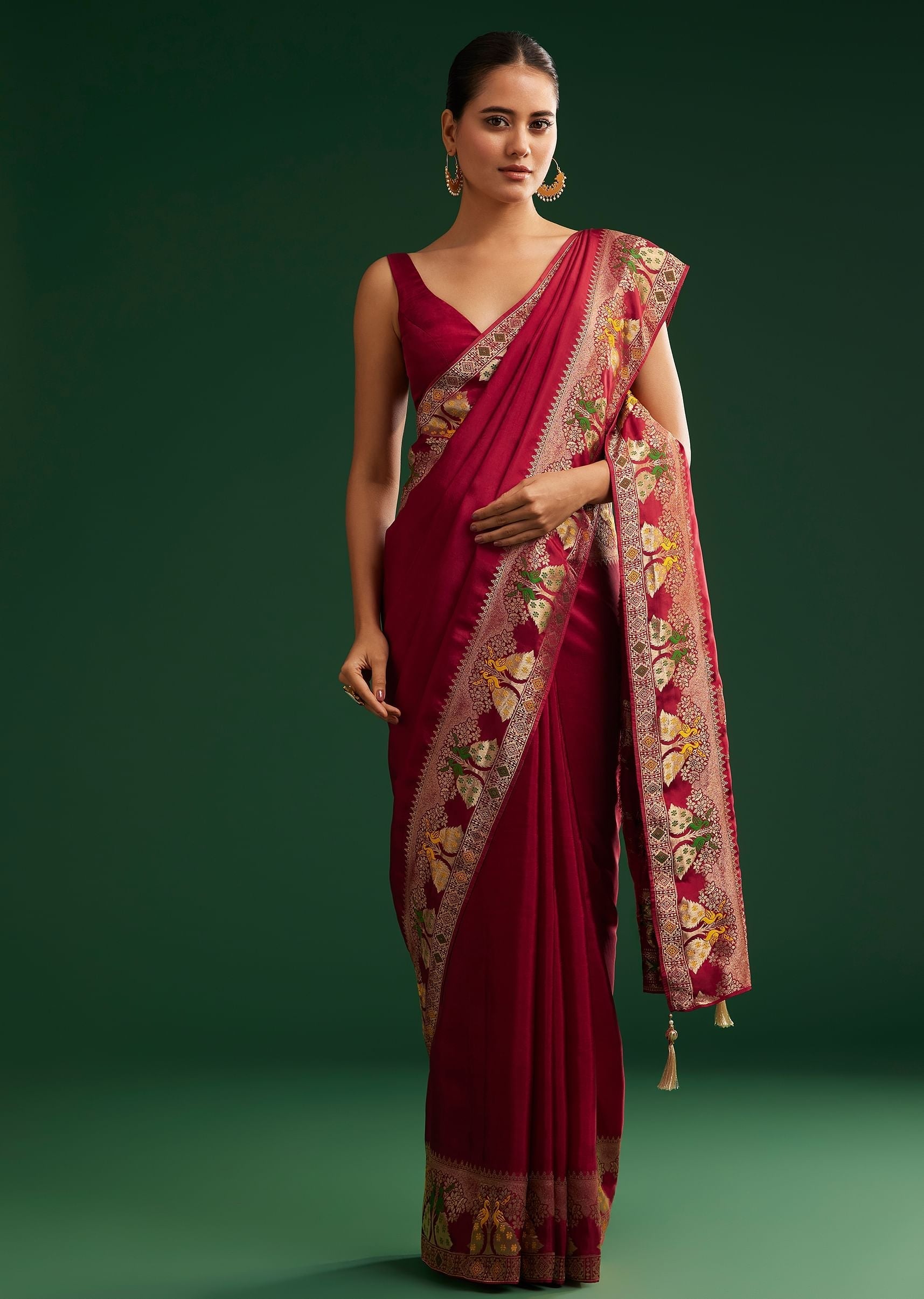 maroon-georgette-saree-with-zari-and-multicolour-thread-accents-sg292691-3_2177d1a5-9fd6-48ab-9ec0-d8dcb8ddb065.jpg