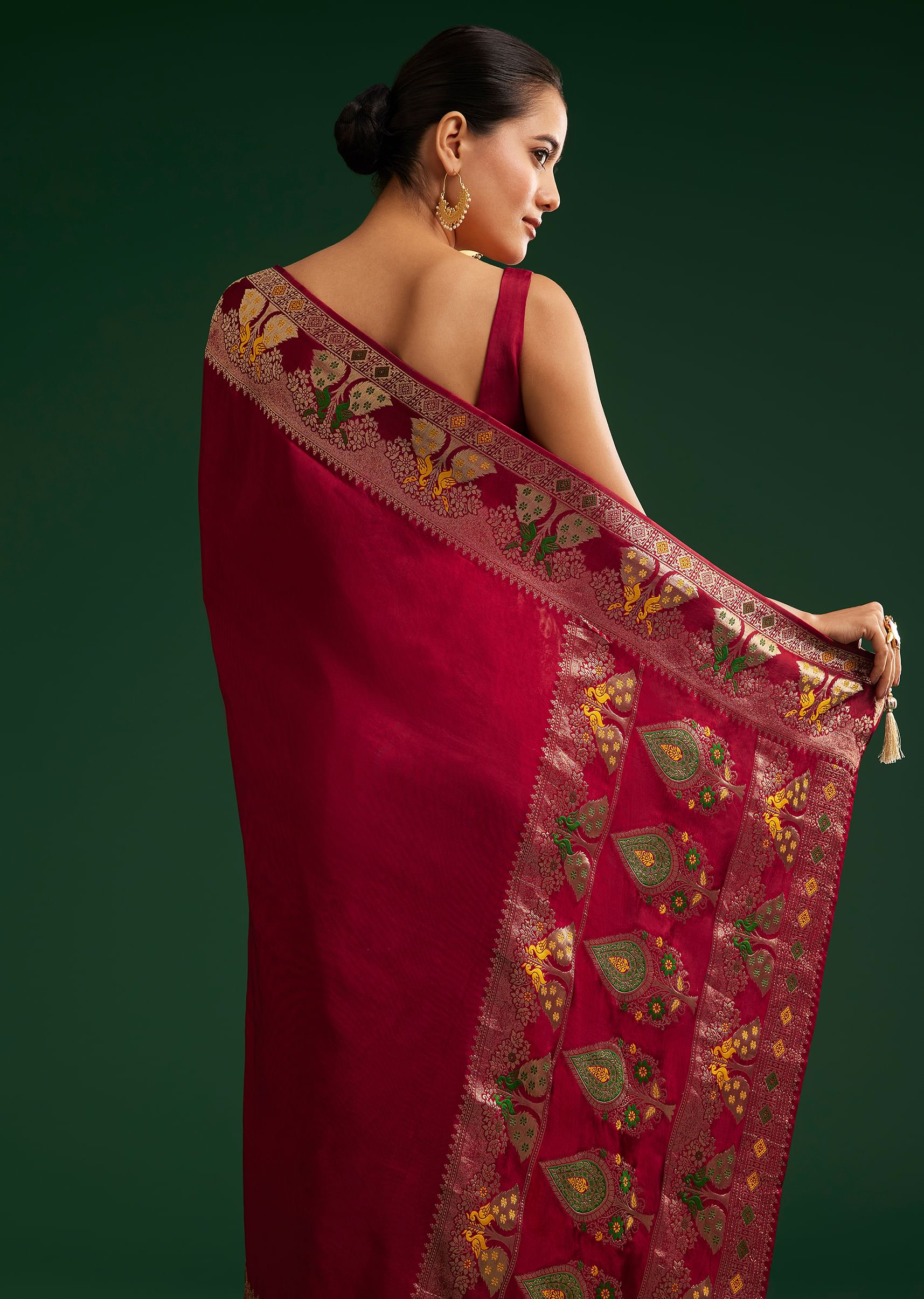maroon-georgette-saree-with-zari-and-multicolour-thread-accents-sg292691-6_3a02b024-8a34-4e77-a253-1296a8ef74e6.jpg