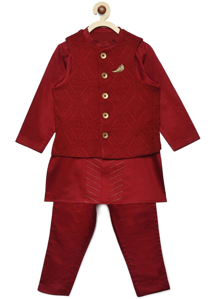 maroon-monotone-kurta-set-with-zari-embroidery-and-jacquard-bundi-by-tiber-taber-sg45414_10_c596bb19-6daf-4398-ad43-e4d5235a5fb8.jpg