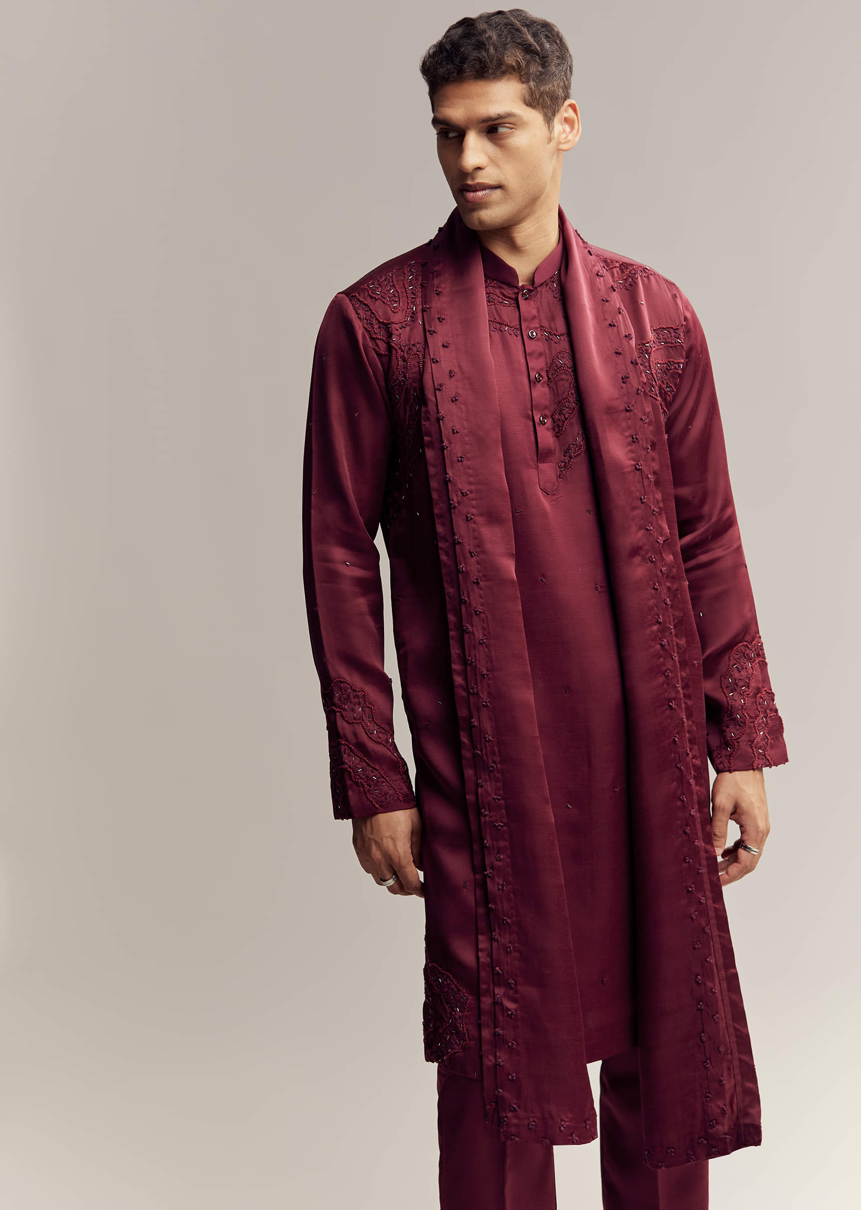maroon-red-silk-hand-embroidered-kurta-set-for-men-sg321868-2_8.jpg
